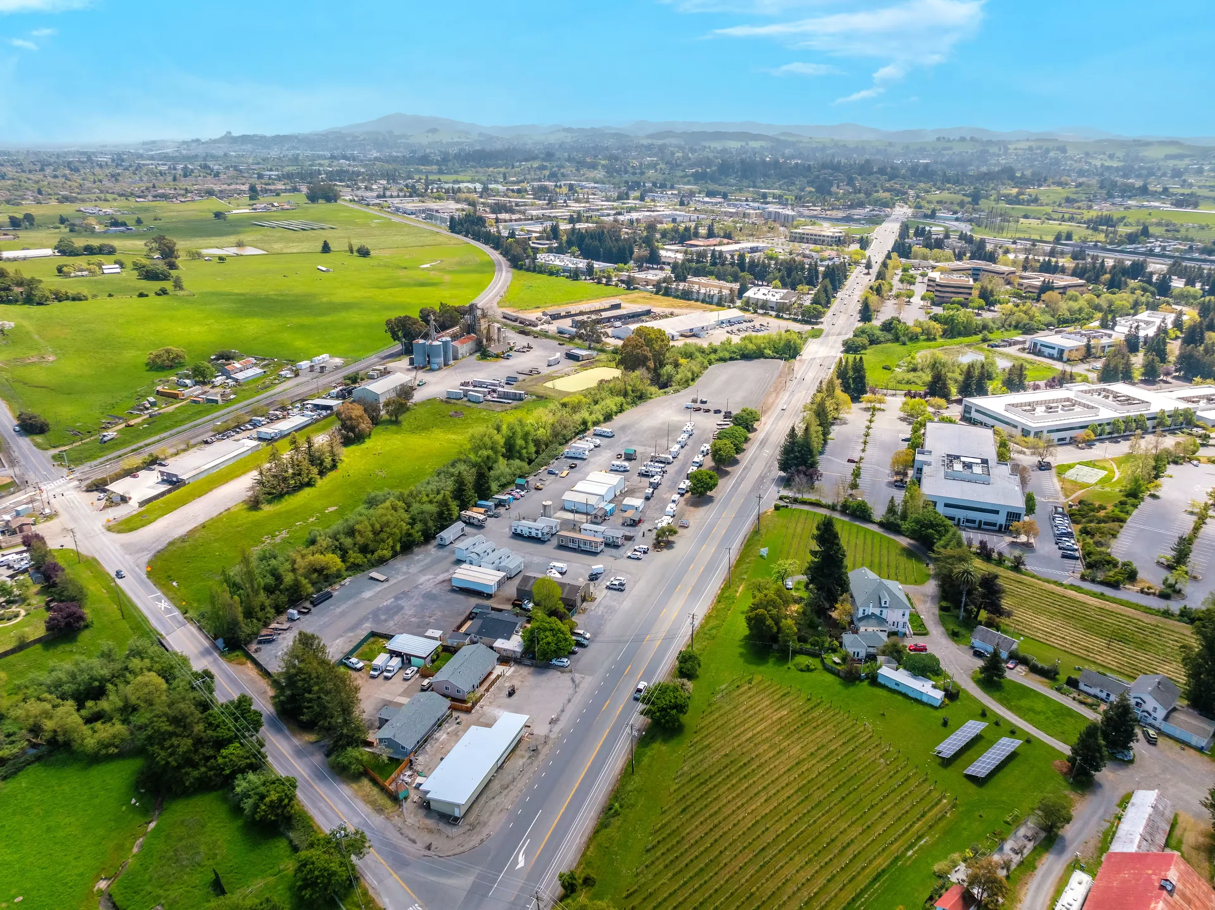 5500 Old Redwood Hwy — Lease in Petaluma, CA, photo 5 of 8