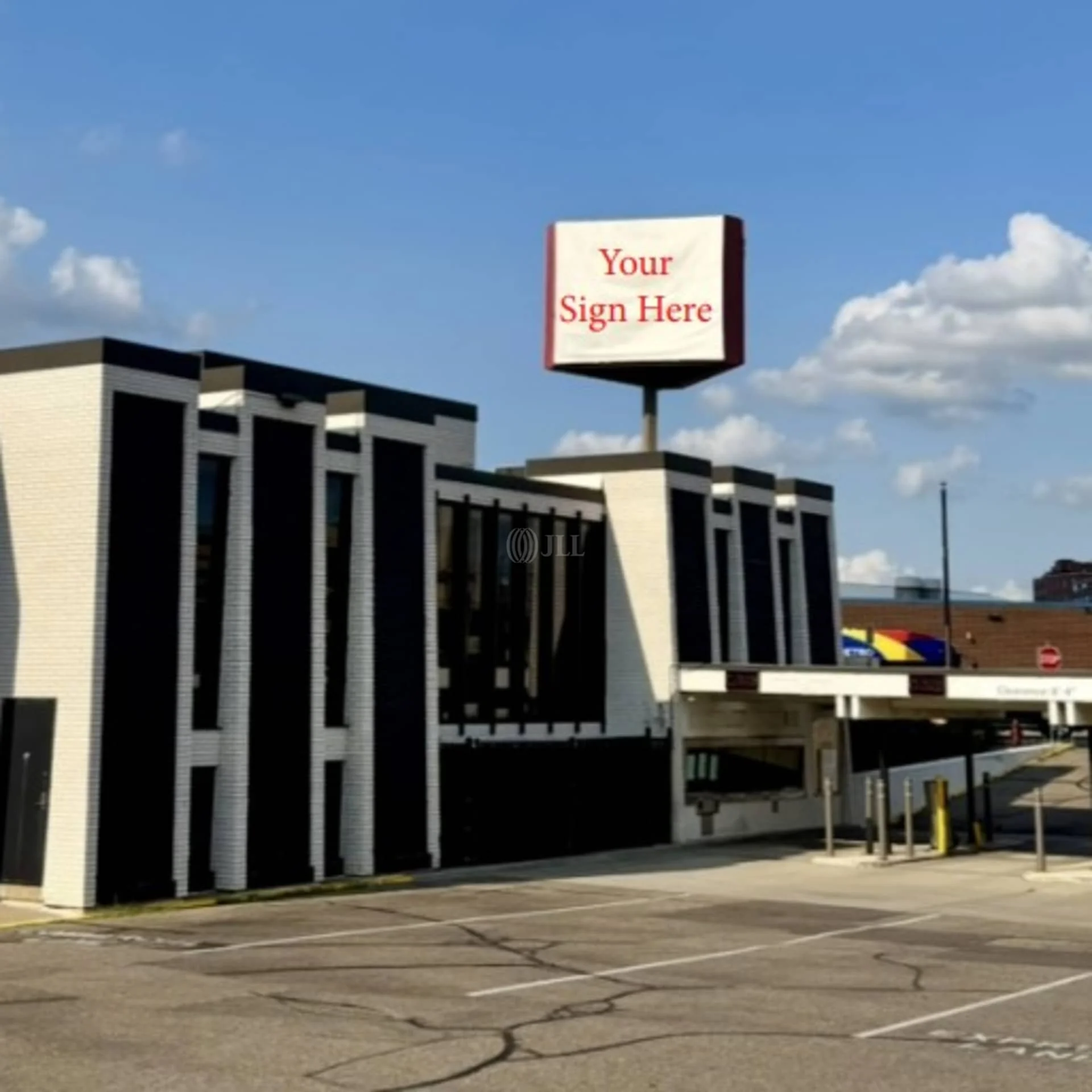 615 N 7th St — Sale in Minneapolis, MN, photo 2 of 4