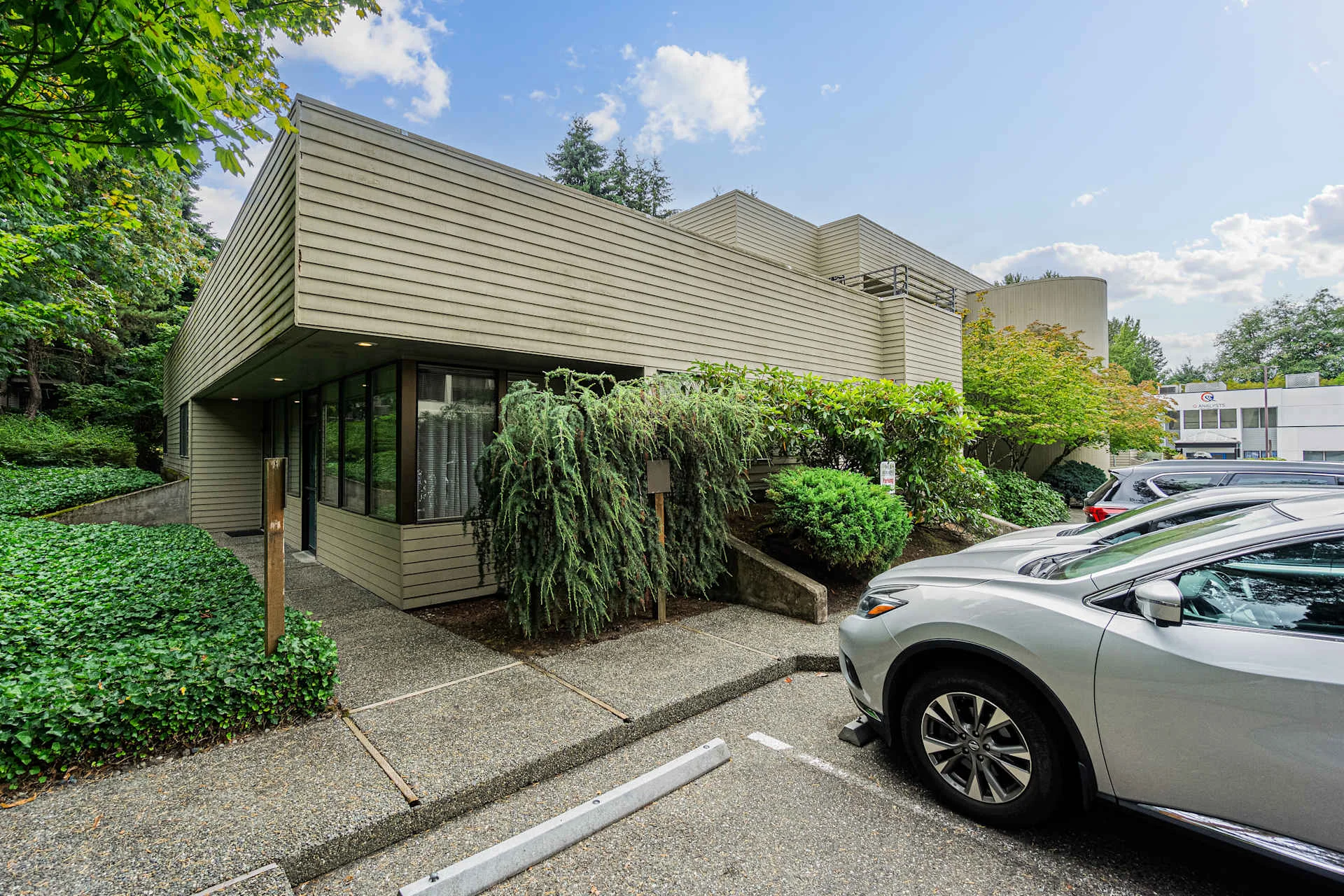 903 Building — Sale in Kirkland, WA, photo 4 of 5