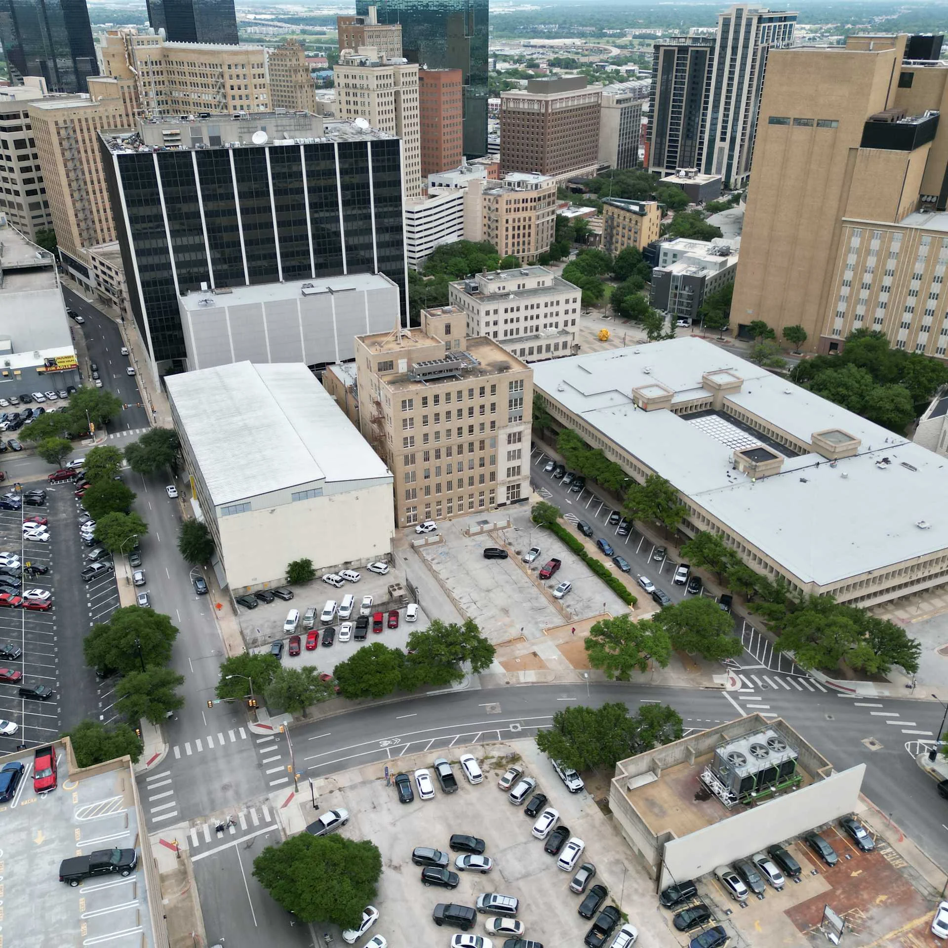 908 Monroe St — Sale in Fort Worth, TX, photo 1 of 1