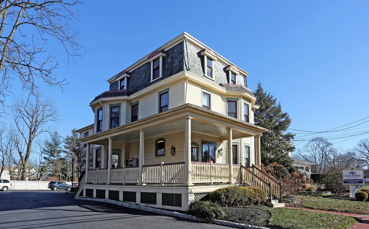 78 E Main St