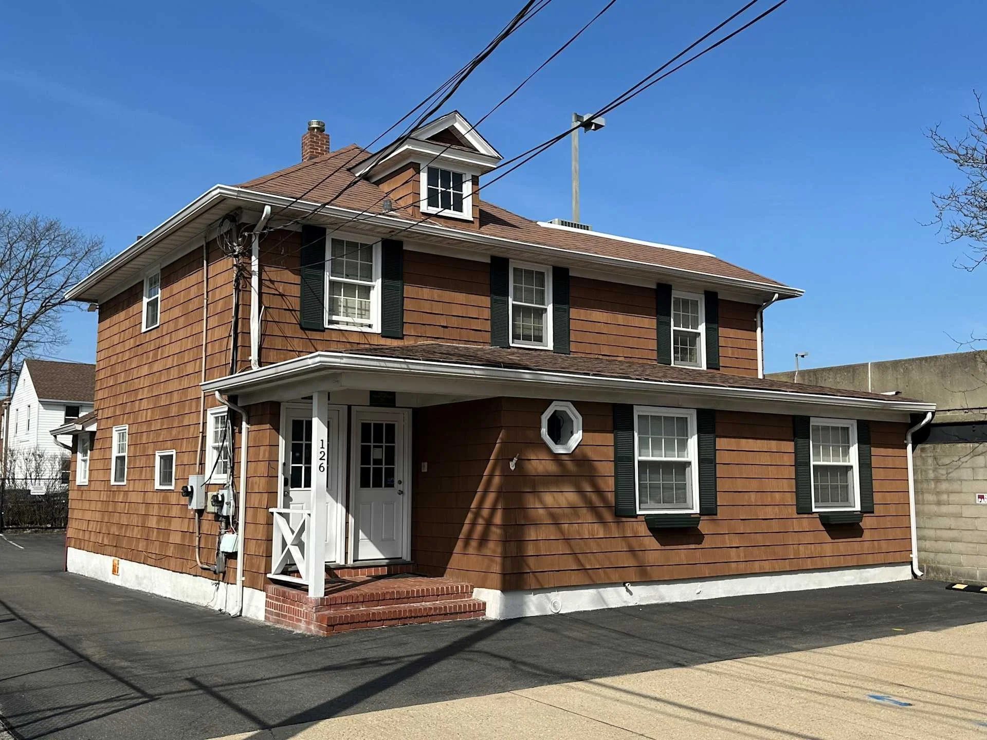 126 3rd St