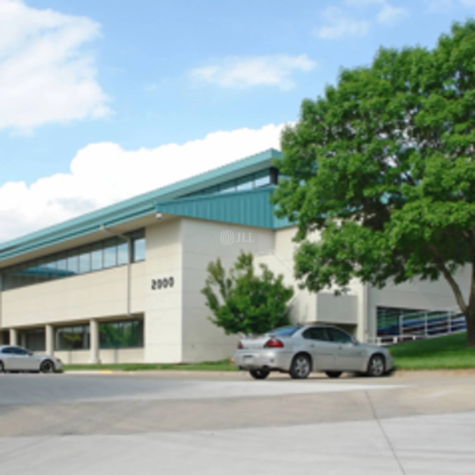 2000 Bluffs Dr — Sale in Lawrence, KS, photo 3 of 4
