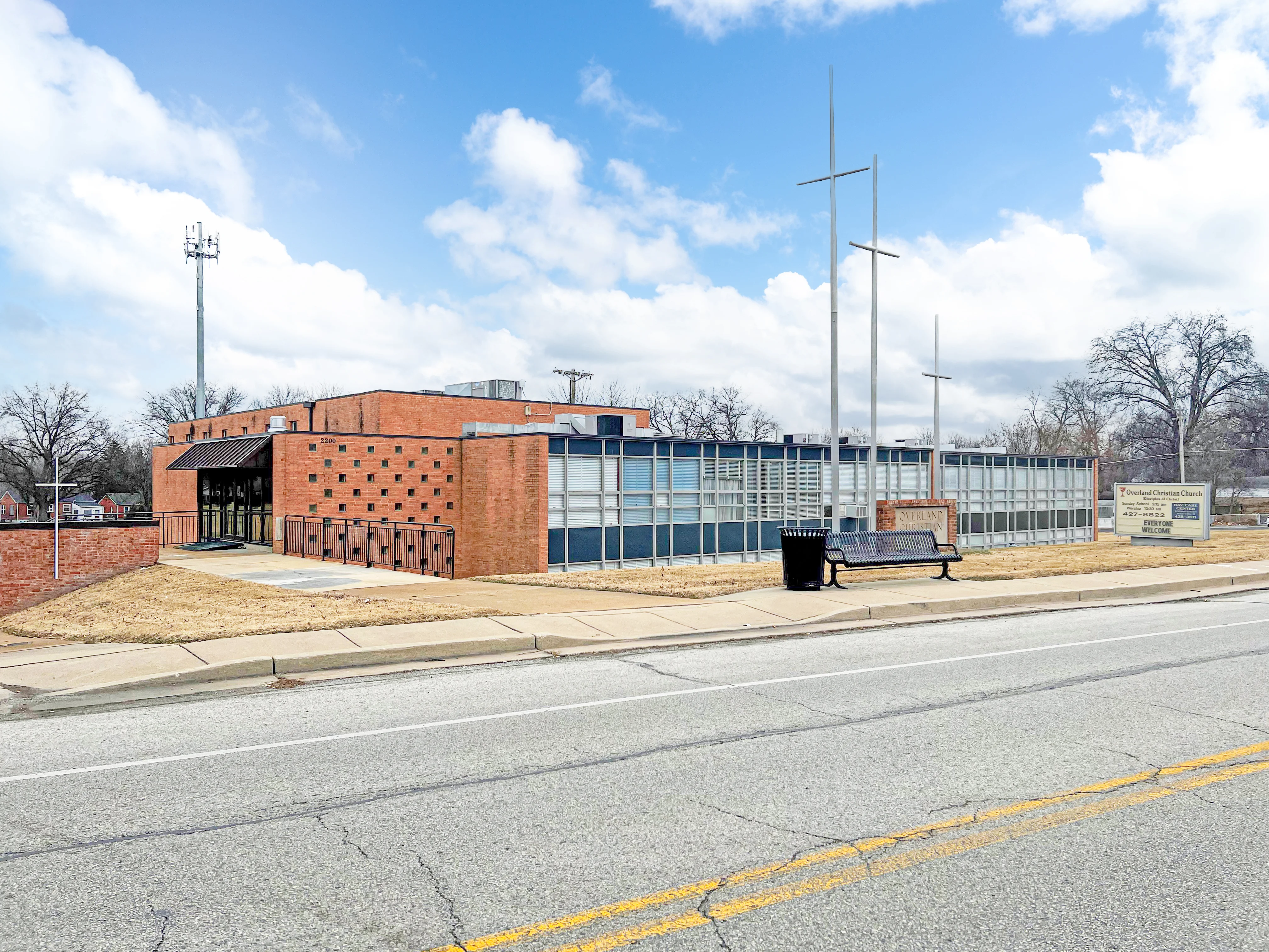 2200 Lackland Rd - office in Overland, MO