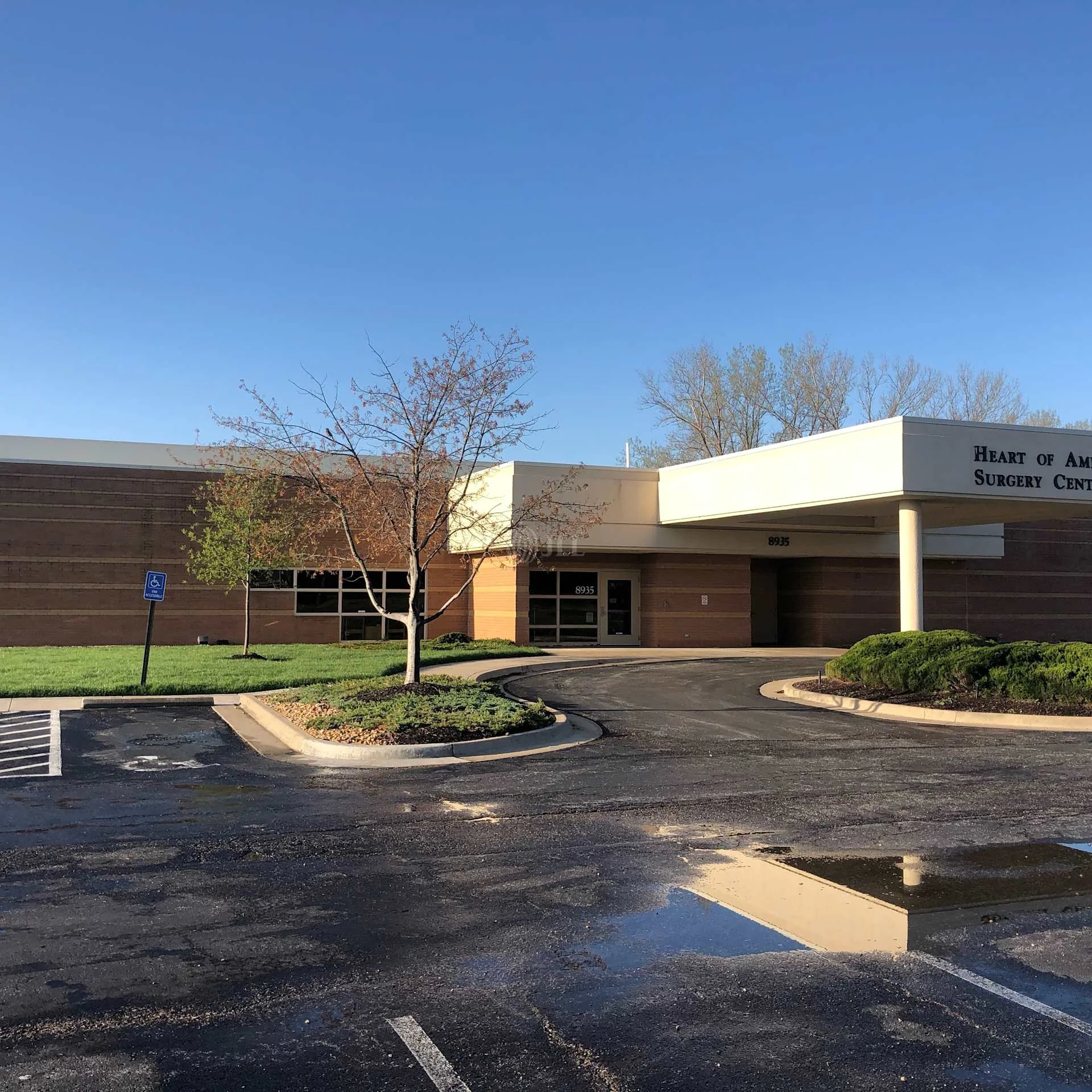Heart of America Surgery Center — Sale in Kansas City, KS, photo 3 of 4