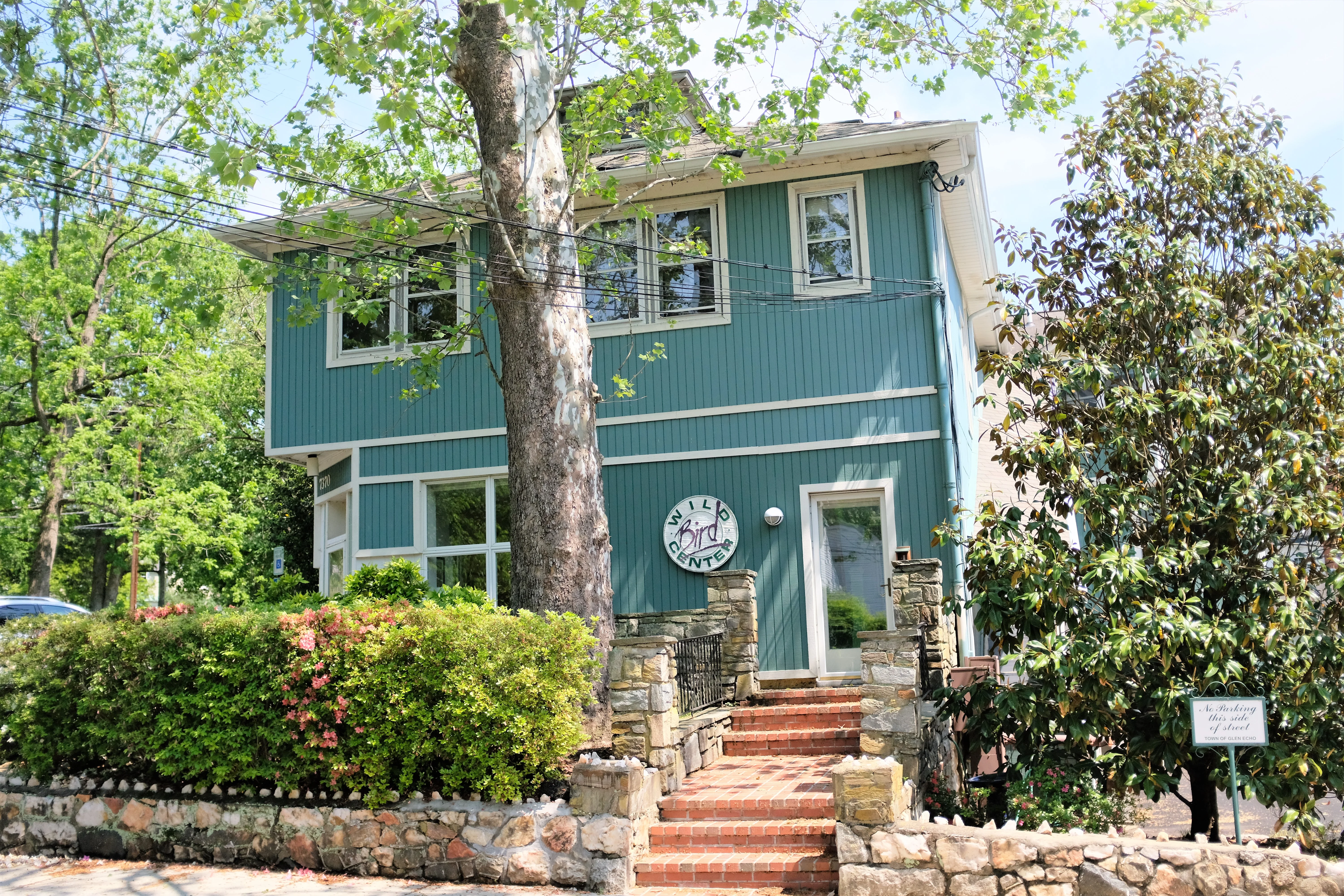 7370 MacArthur Blvd — Sale in Glen Echo, MD, photo 1 of 5