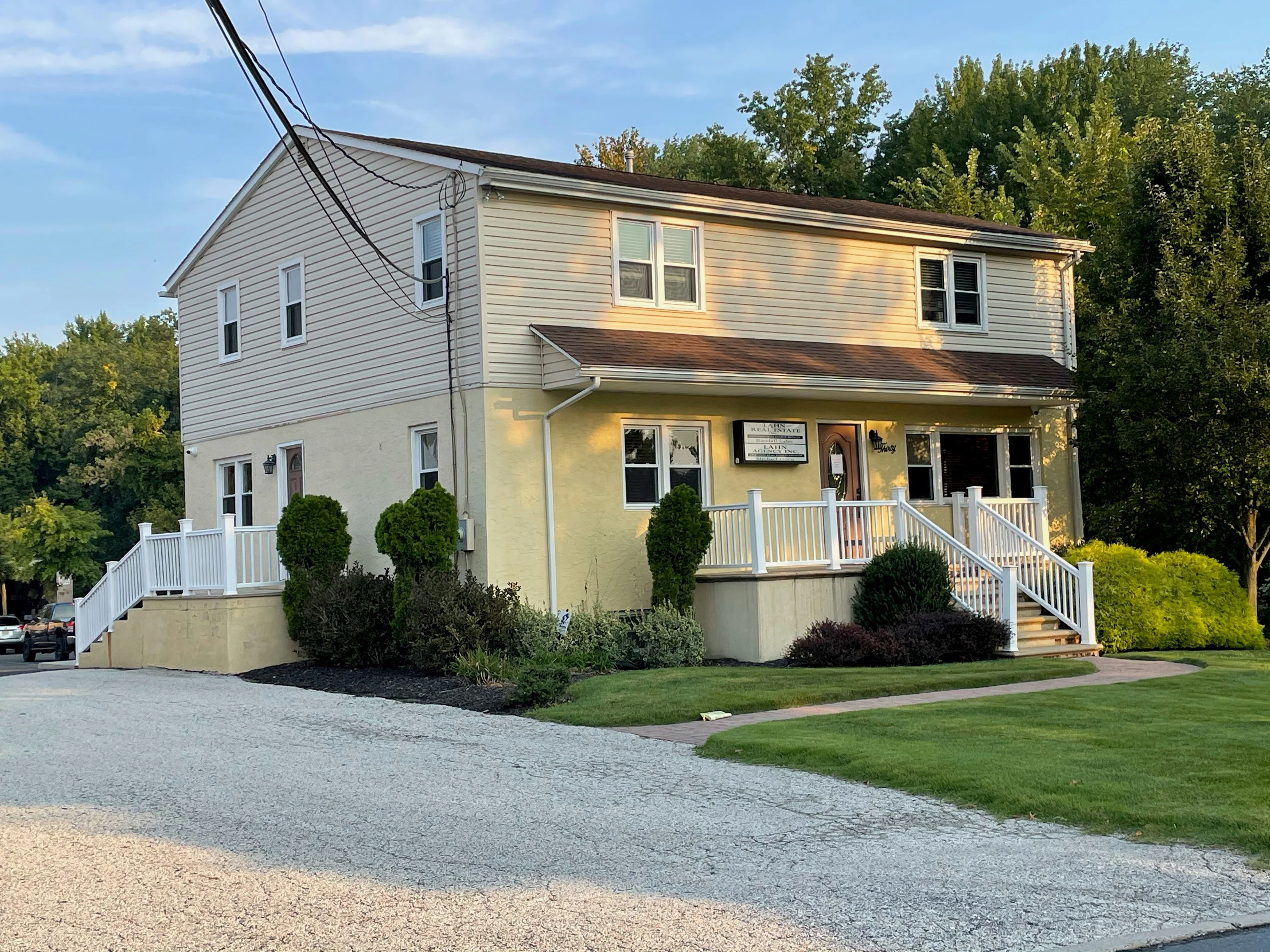 30 Rockhill Rd