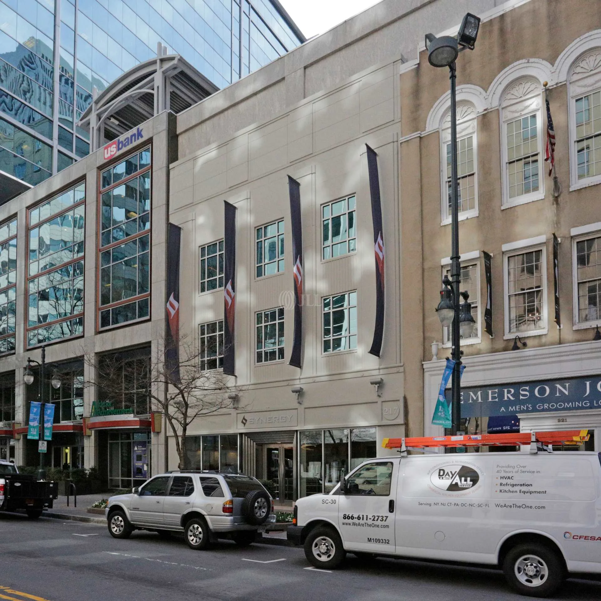 217 S Tryon St — Sale in Charlotte, NC, photo 3 of 4