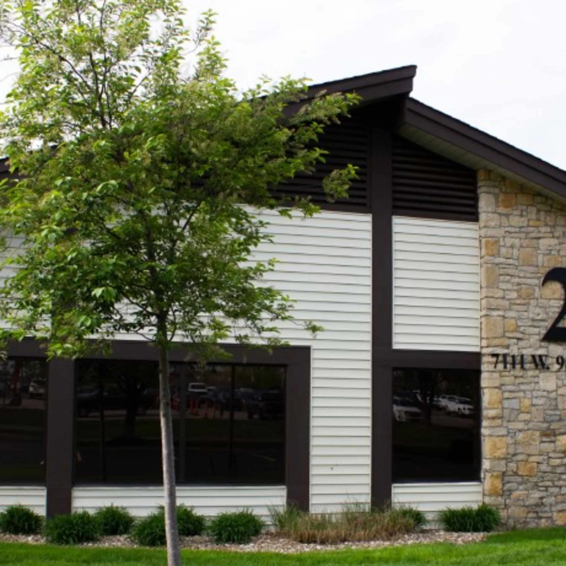 Windmill Village Office Park, Bldg. 2 — Sale in Overland Park, KS, photo 1 of 1