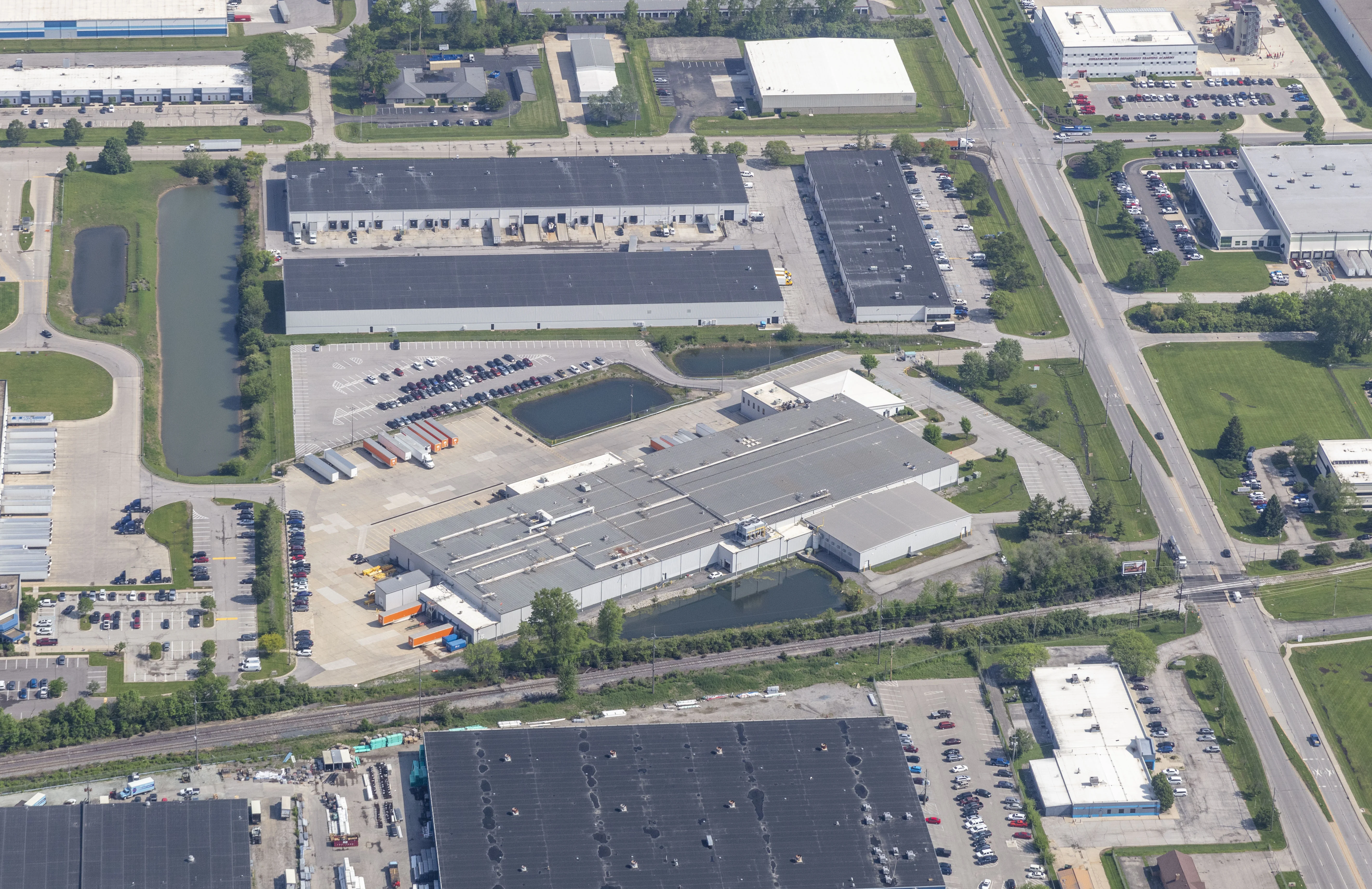 Building 3 — Sale in Indianapolis, IN, photo 2 of 8