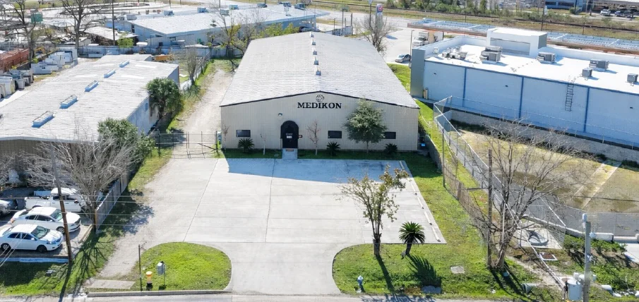 6001 Centralcrest St - industrial in Houston, TX