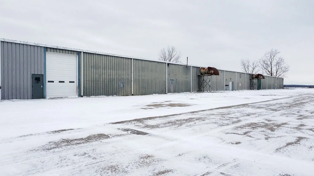1855 Harrington Memorial Rd - photo 2 - Mansfield, OH