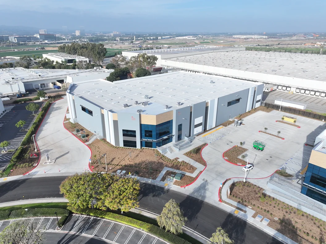Hughes @ Alton - Building 1 — Lease in Irvine, CA, photo 1 of 1