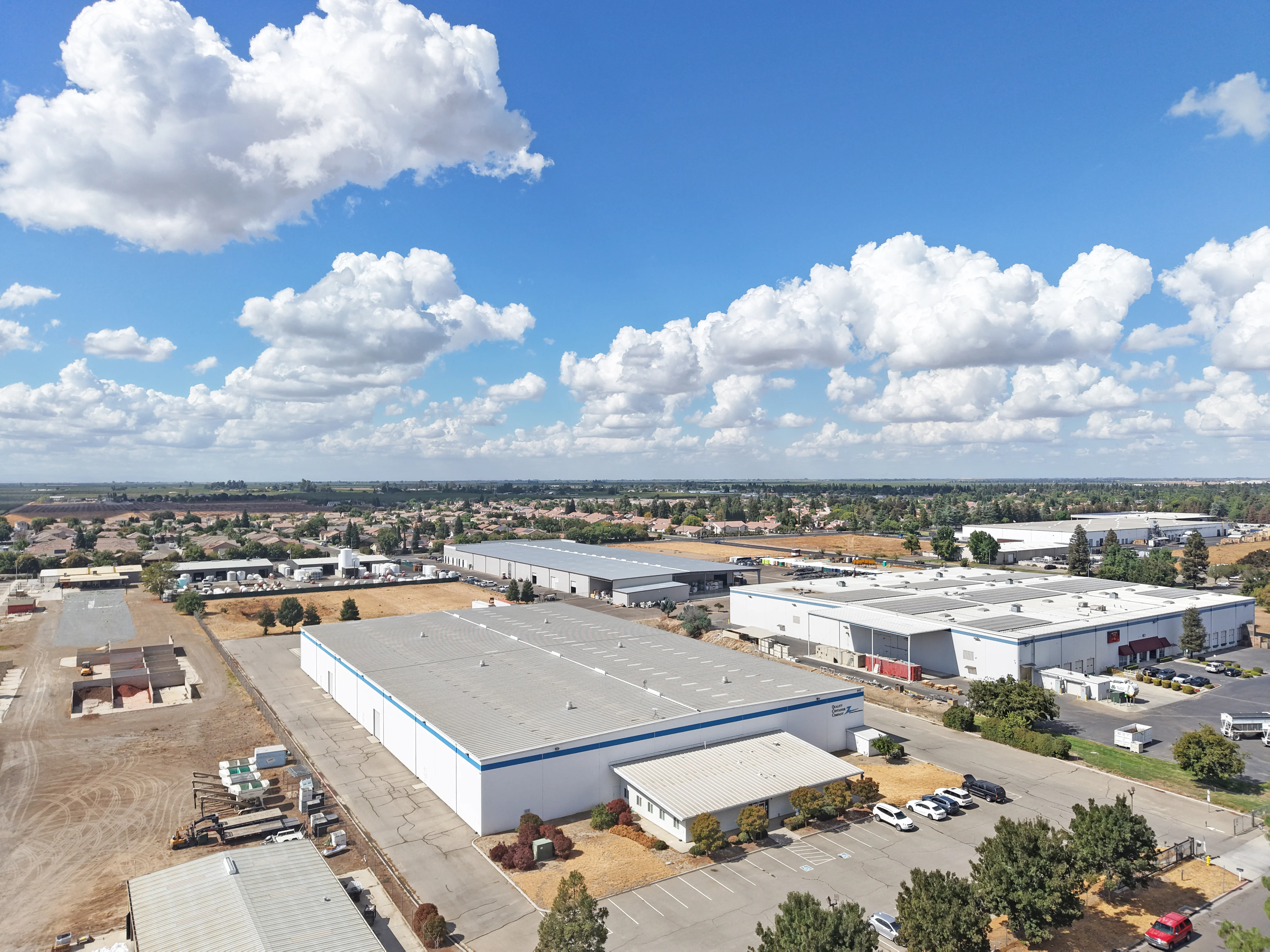 1002 Commerce Dr - photo 3 - Madera, CA