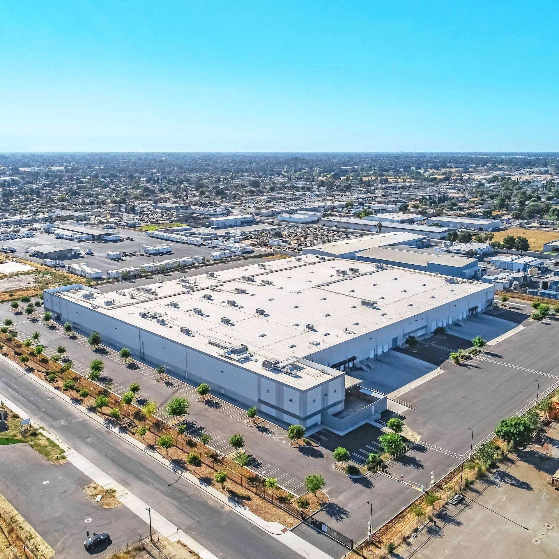 401 E Glenn Ave - industrial in Modesto, CA