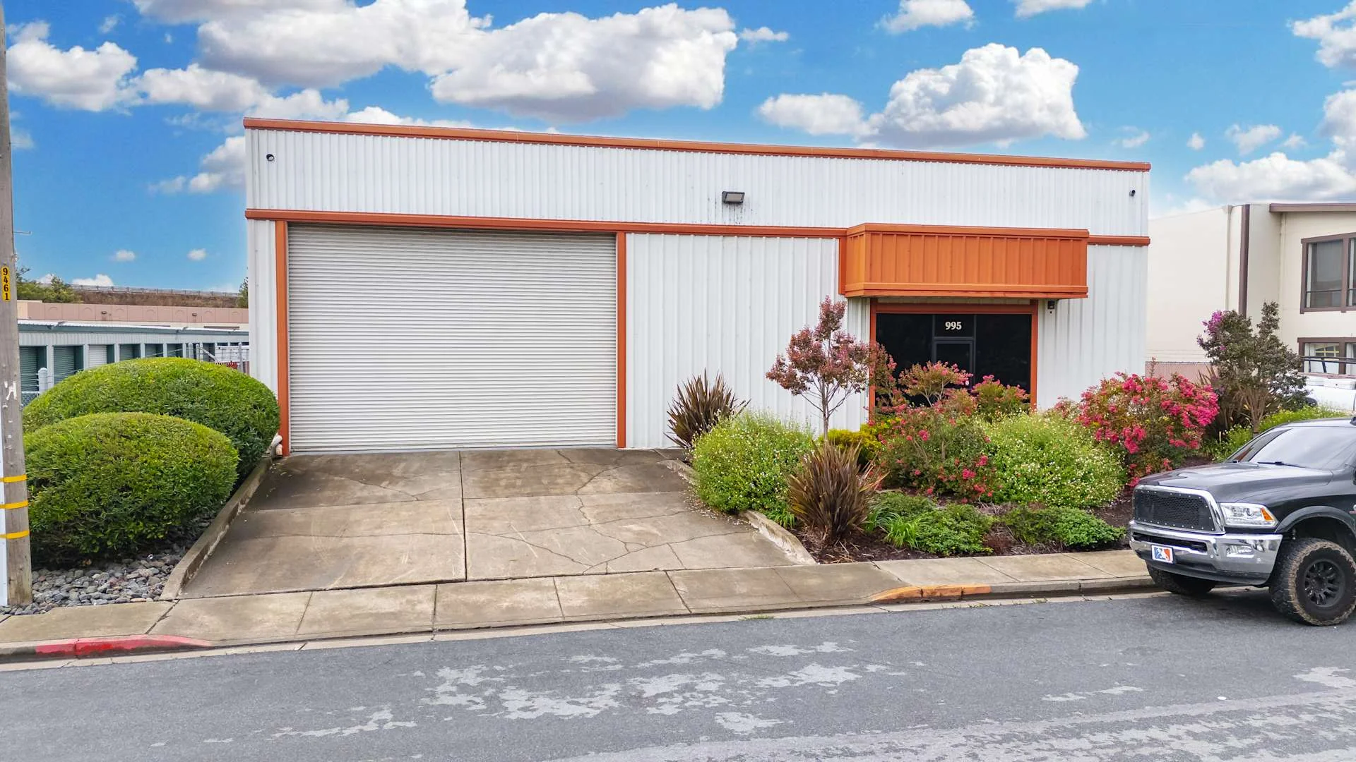 995 Transport Way — Lease in Petaluma, CA, photo 1 of 5