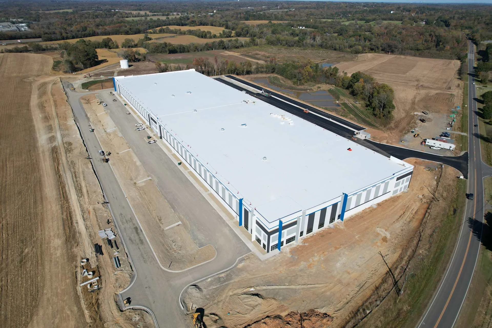 TriWest Business Center - Building 2 — Lease in Mocksville, NC, photo 1 of 7