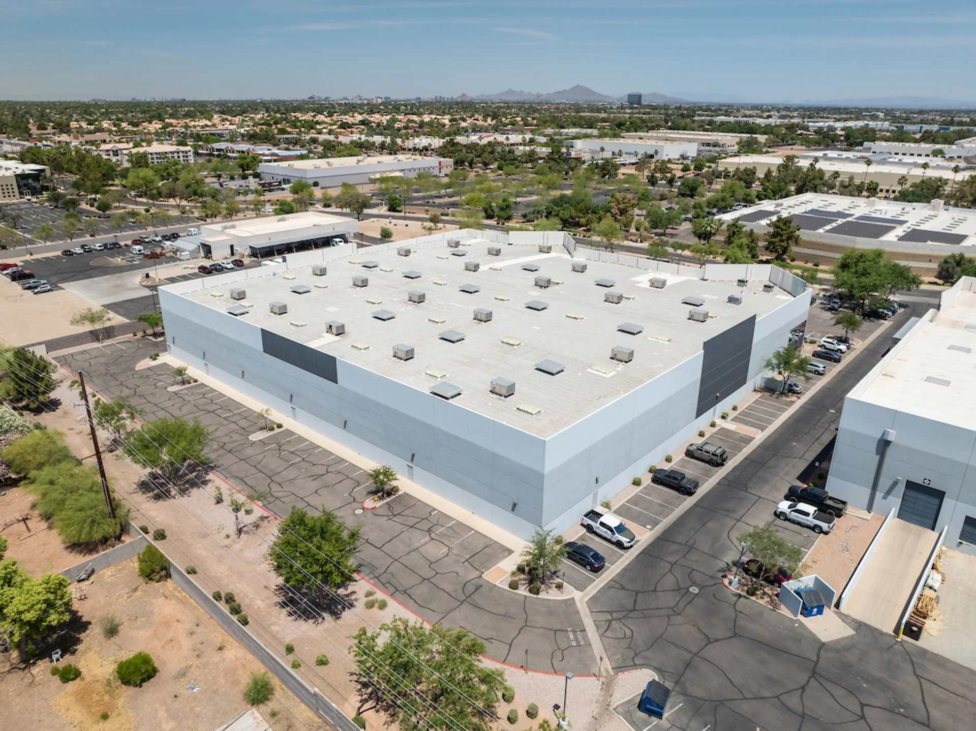 2135 W. Obispo Ave — Sale in Gilbert, AZ, photo 2 of 5