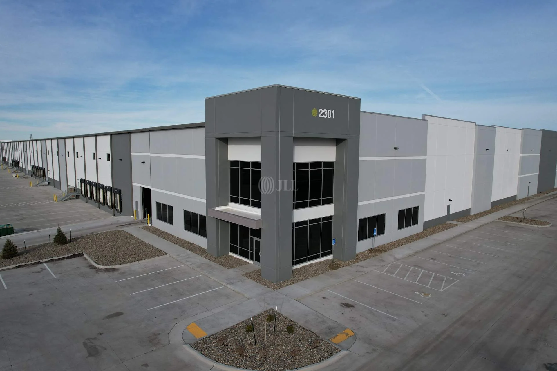 Altus Commerce Center Building C - photo 3 - Altoona, IA