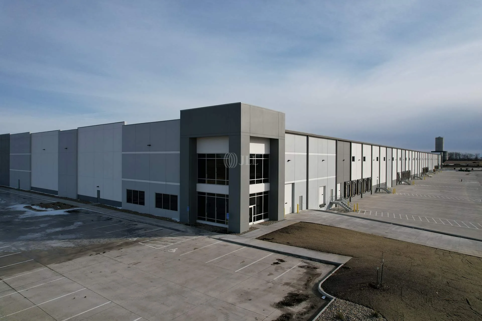 Altus Commerce Center Building C - photo 17 - Altoona, IA
