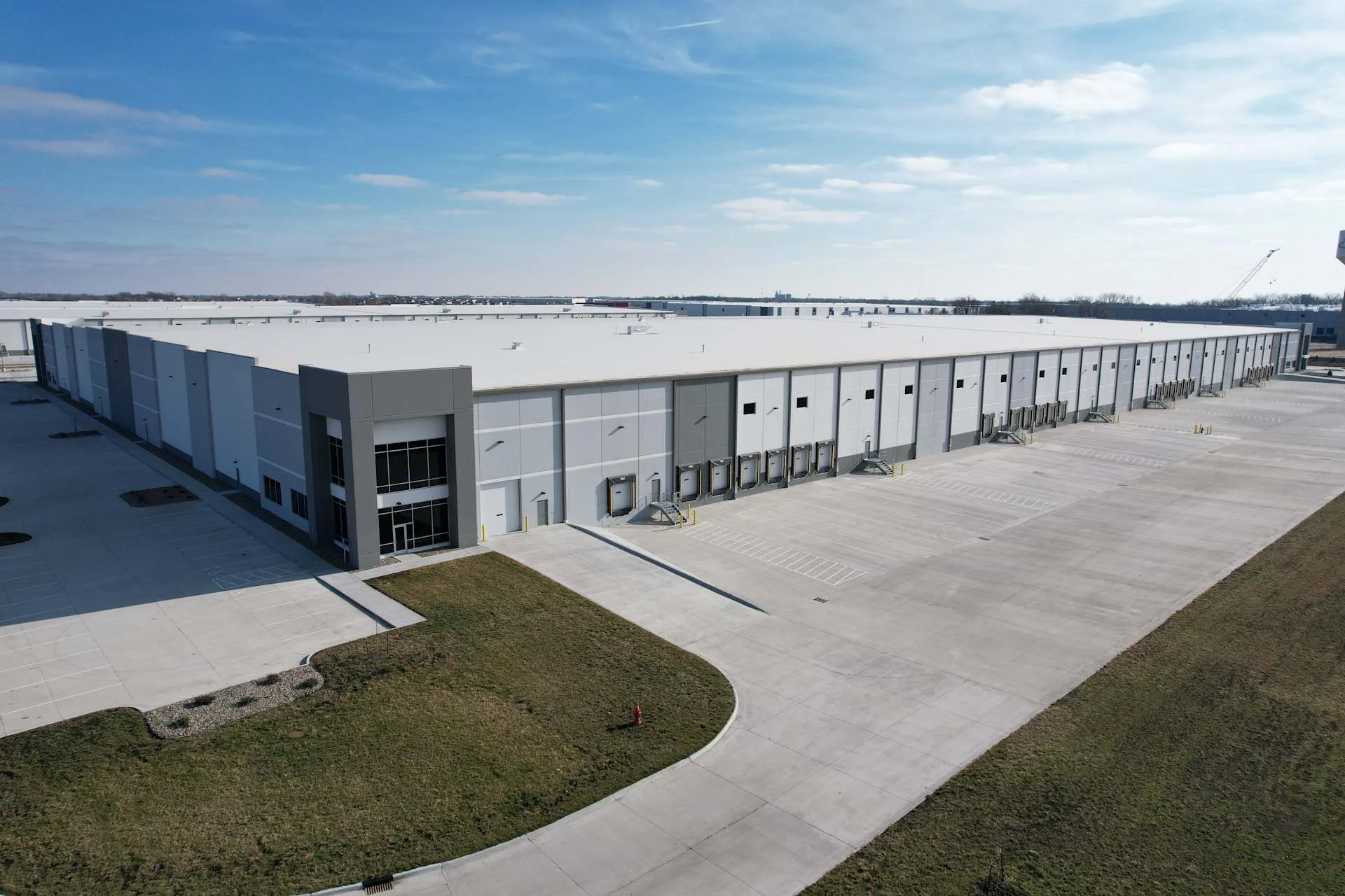 Altus Commerce Center Building B — Sale in Altoona, IA, photo 2 of 4