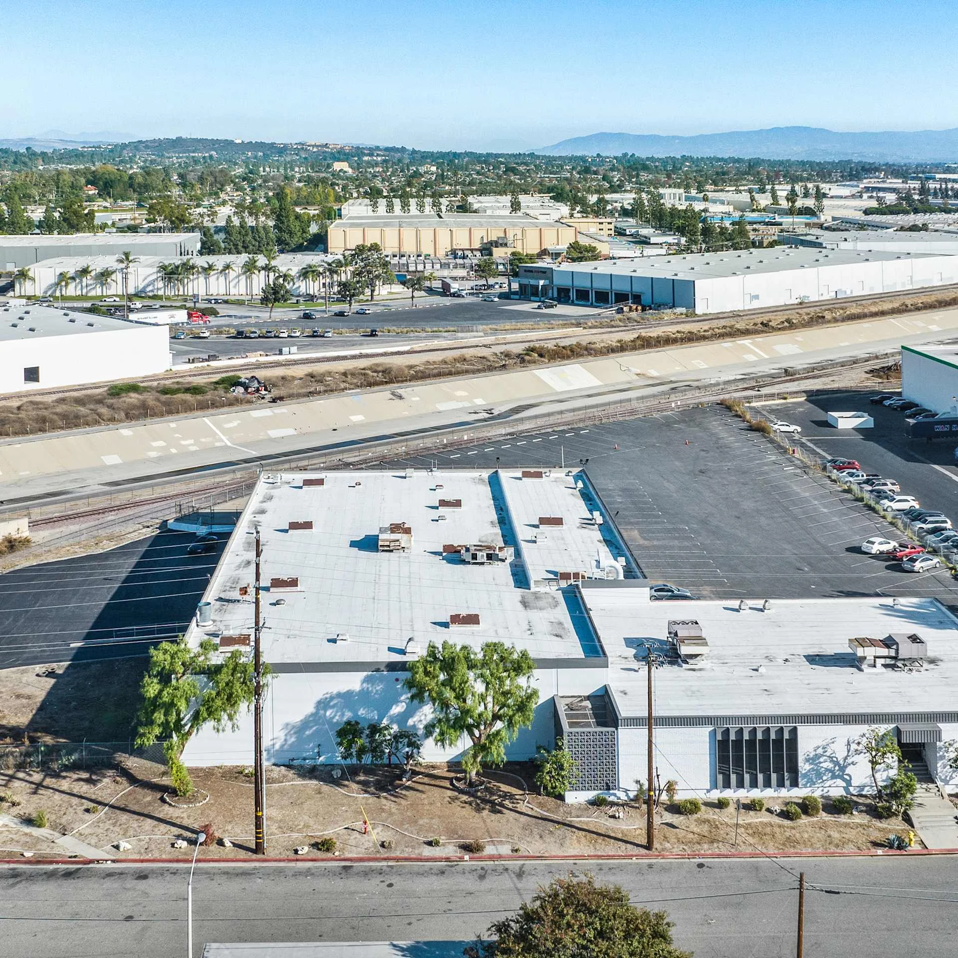 14930 Marquardt Ave — Lease in Santa Fe Springs, CA, photo 1 of 1