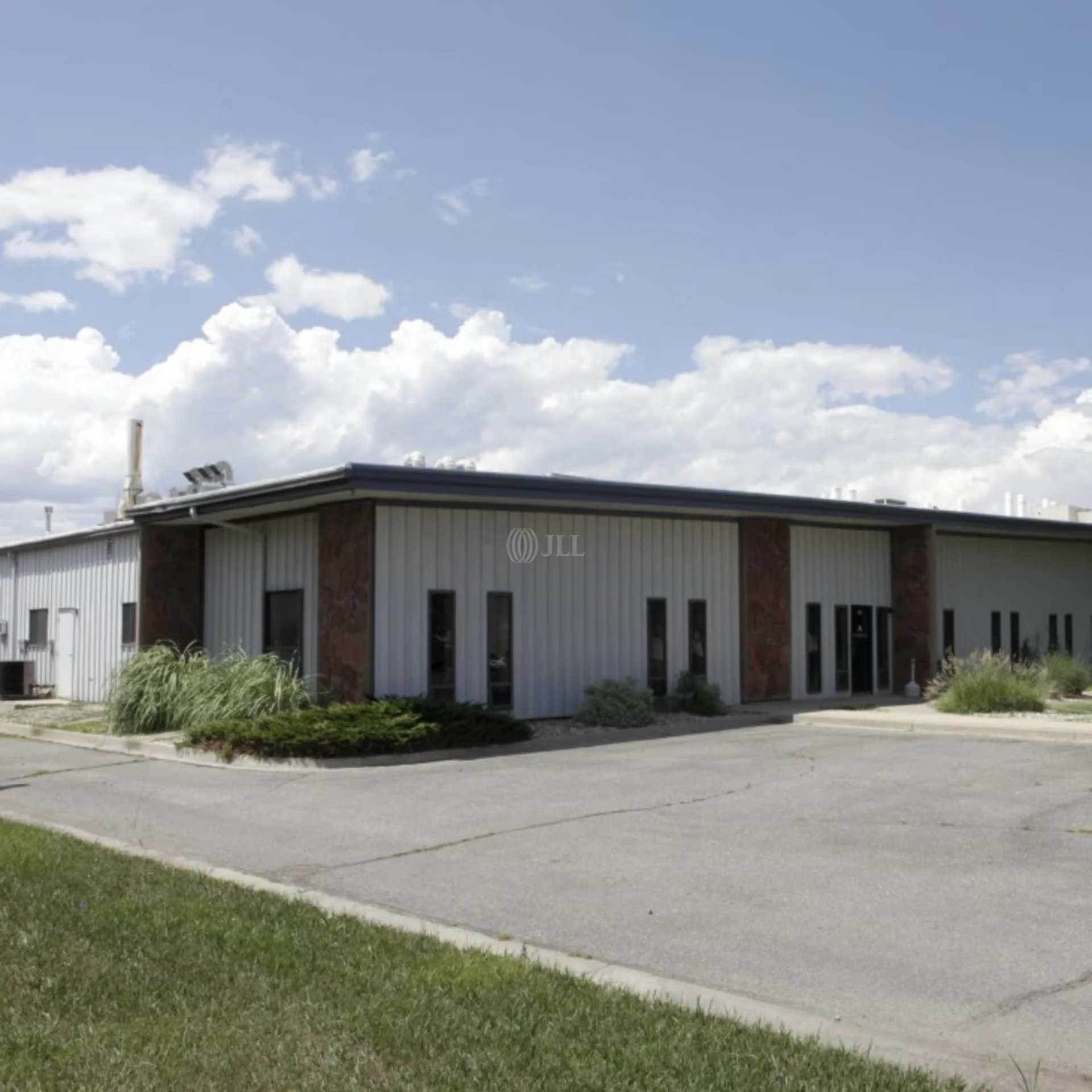 225 Commerce Dr — Sale in Fort Collins, CO, photo 3 of 4