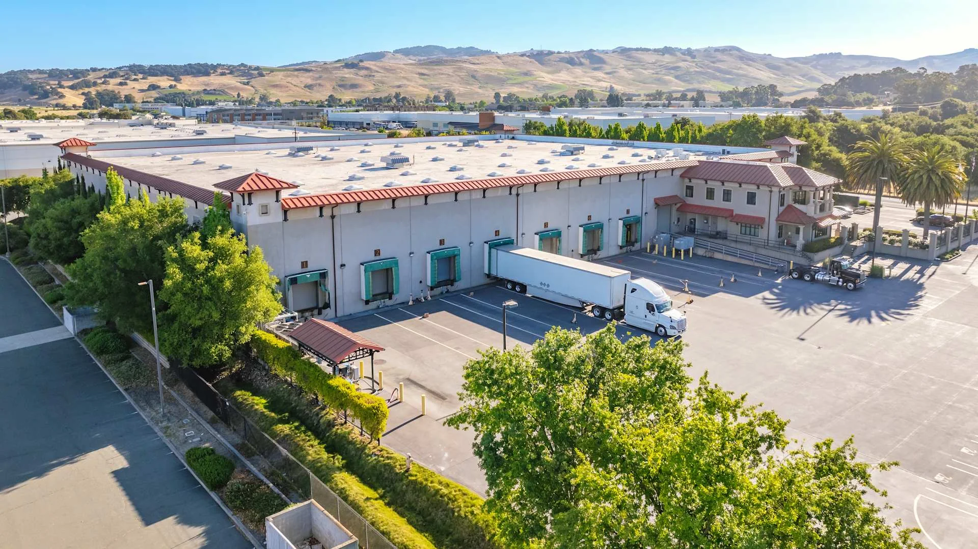 645 Devlin Rd - photo 5 - Napa, CA