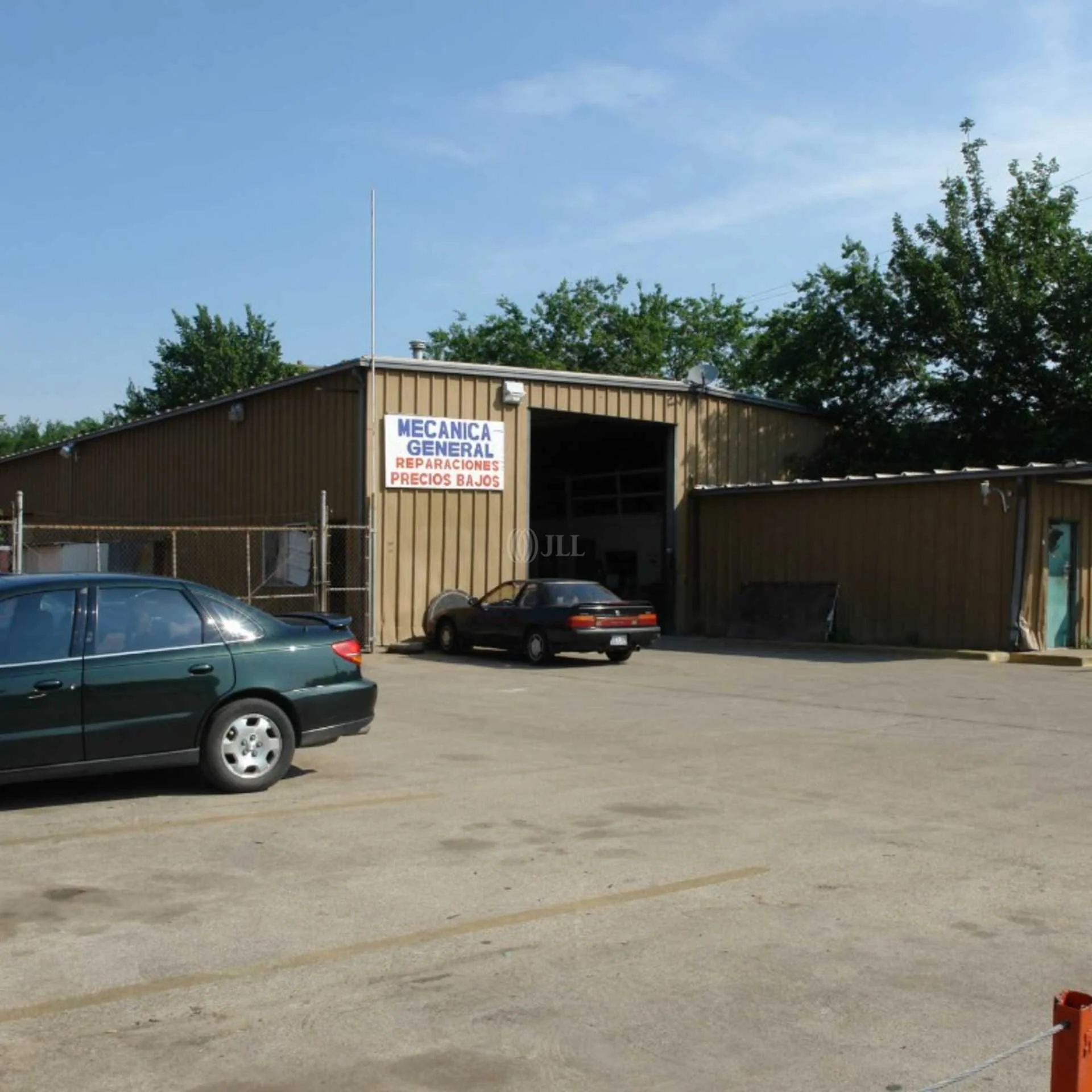 Industrial Outdoor Storage — Sale in Dallas, TX, photo 3 of 4