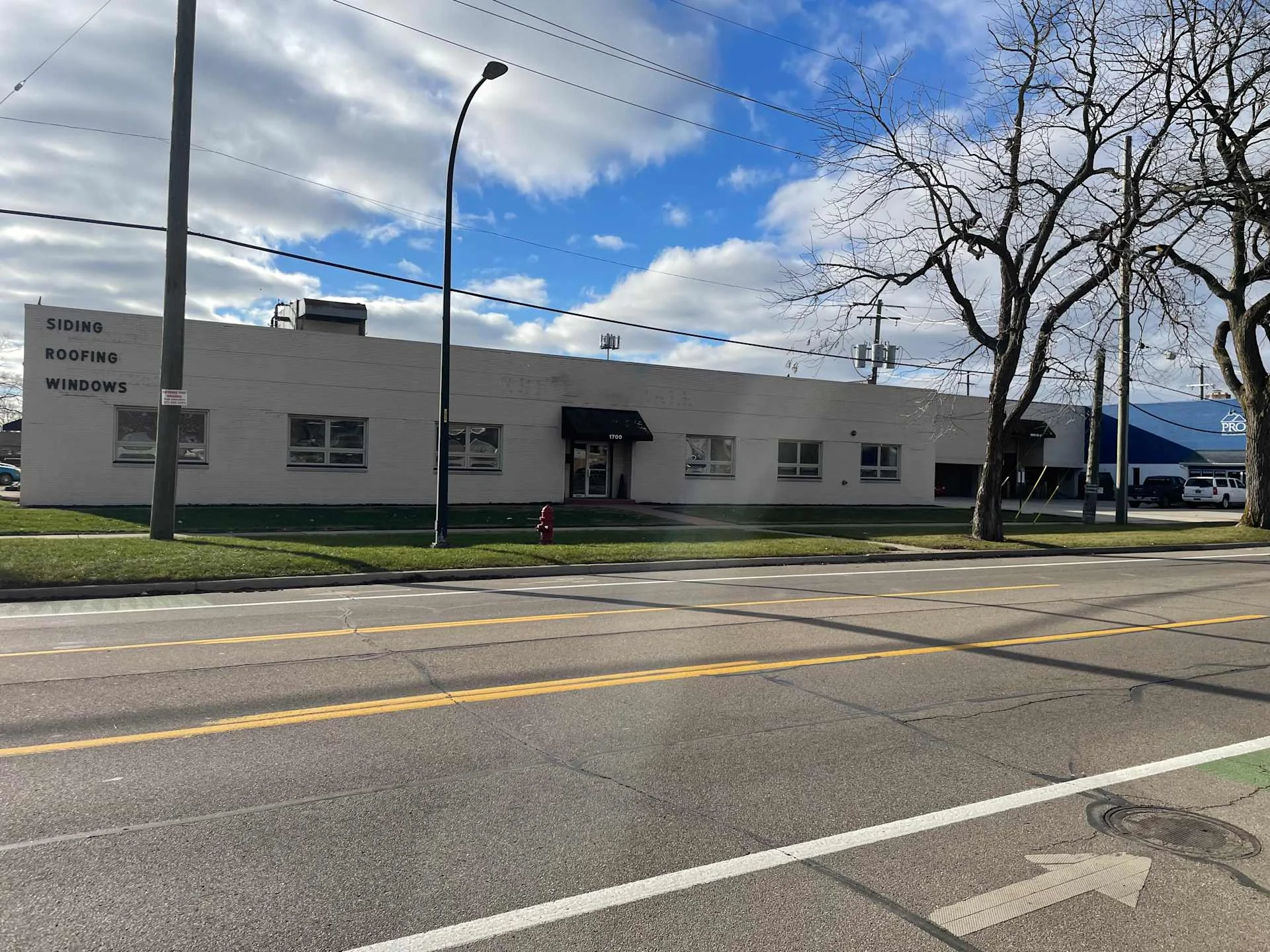 1640-1700 E 9 Mile Rd — Sale in Ferndale, MI, photo 1 of 3