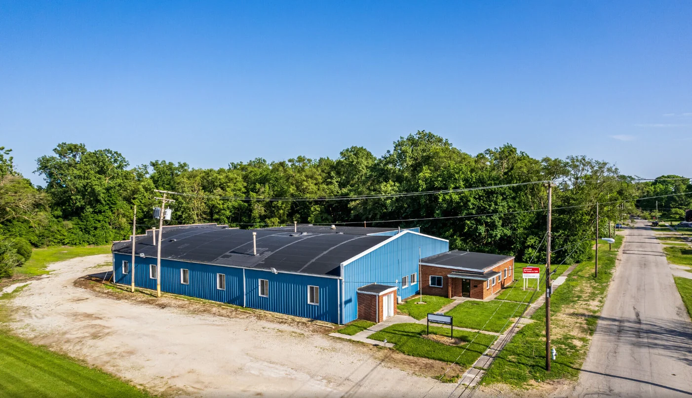 1100 N Main St - industrial in Fostoria, OH