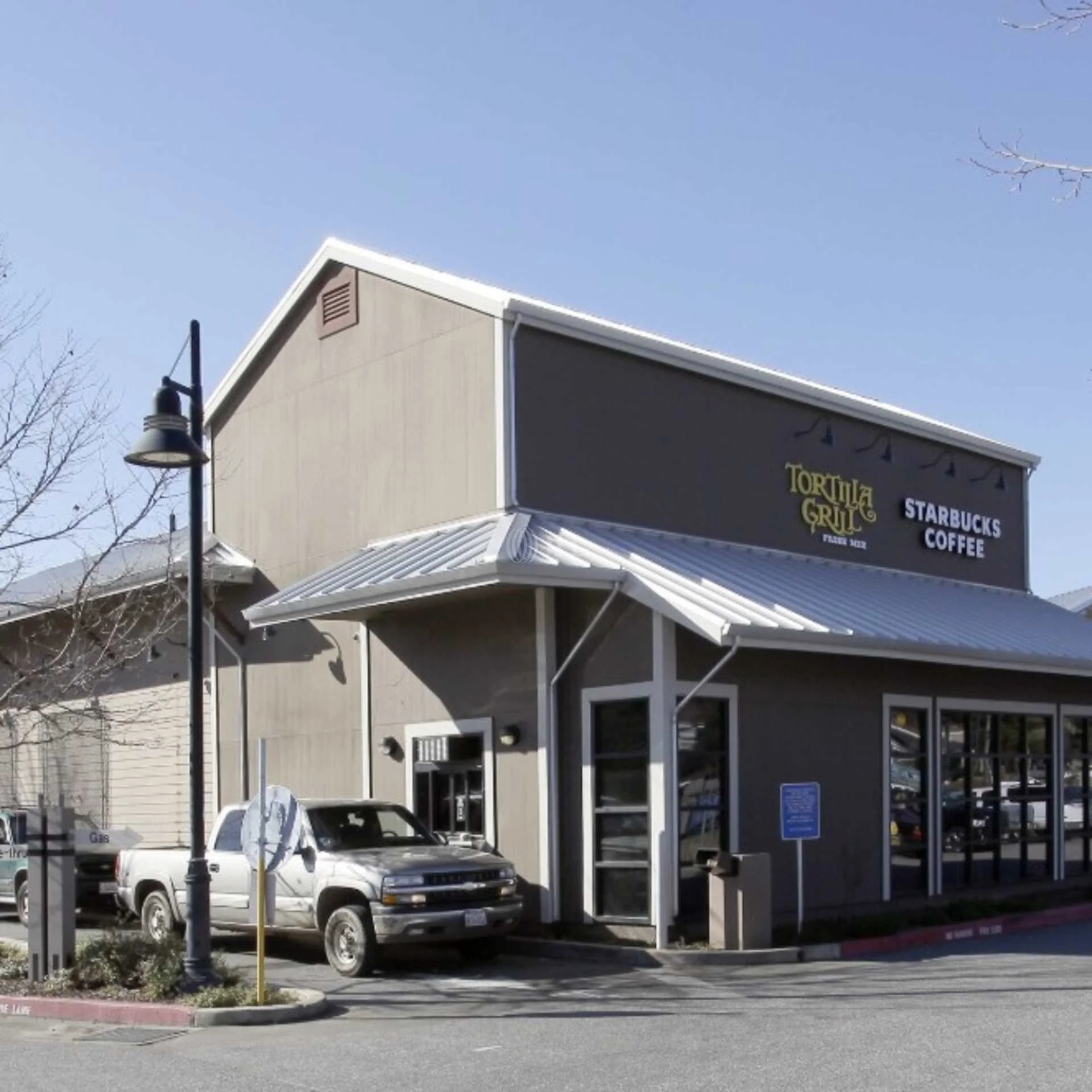 10005-07 Combie Rd — Sale in Auburn, CA, photo 2 of 4