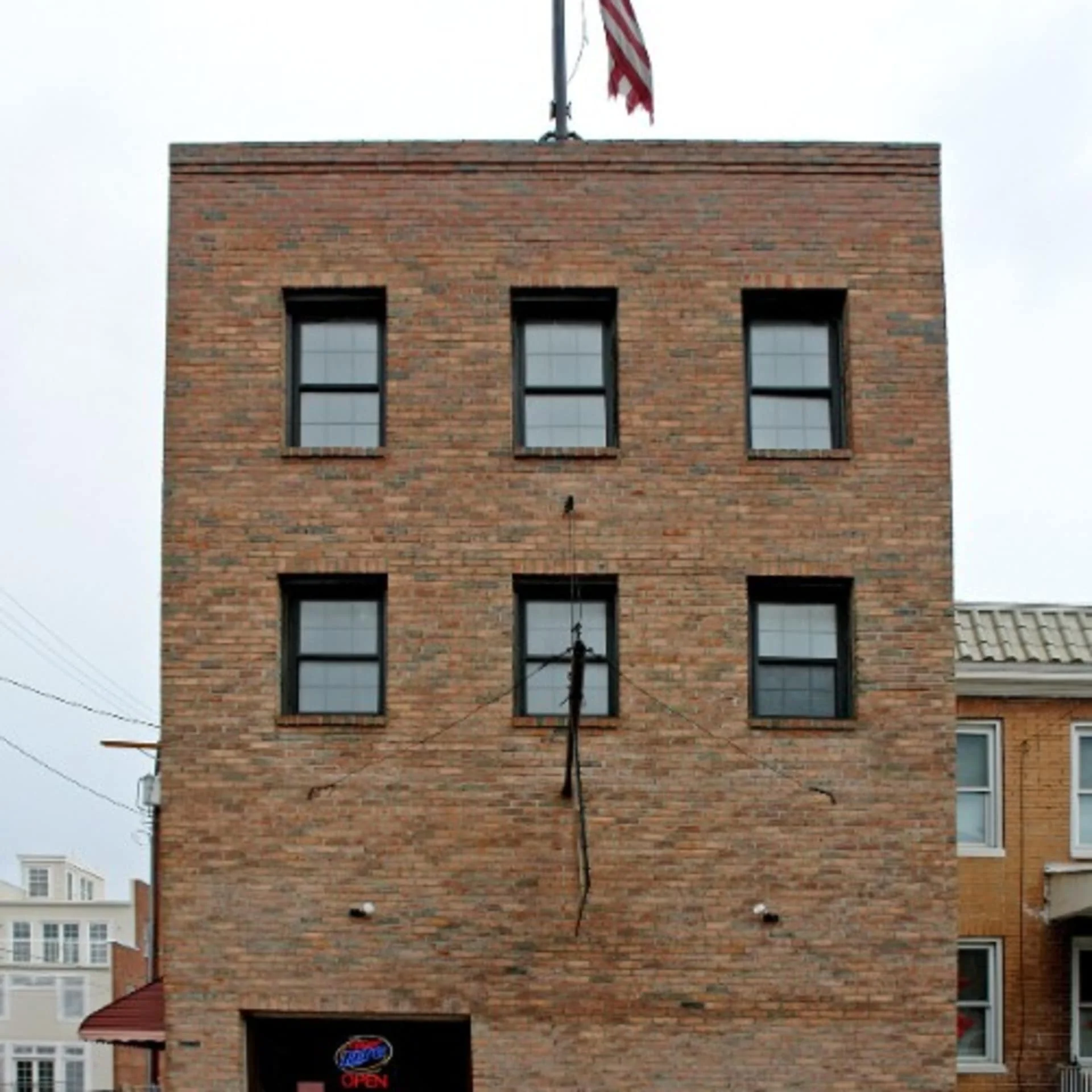 1229 Hull St - retail in Baltimore, MD