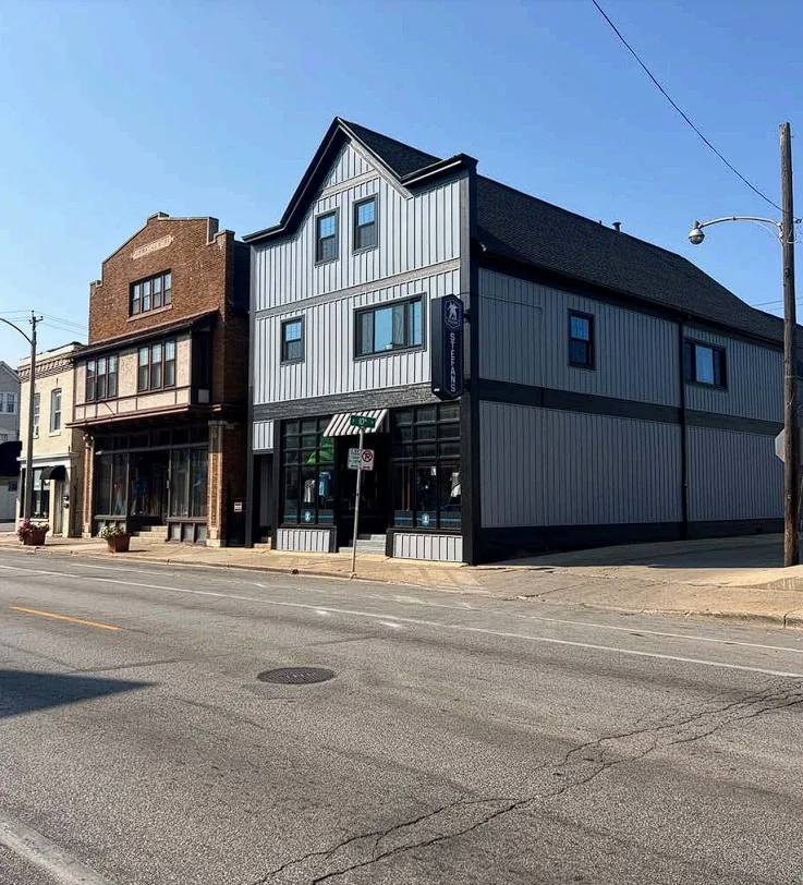 1018-1020 W Lincoln Ave