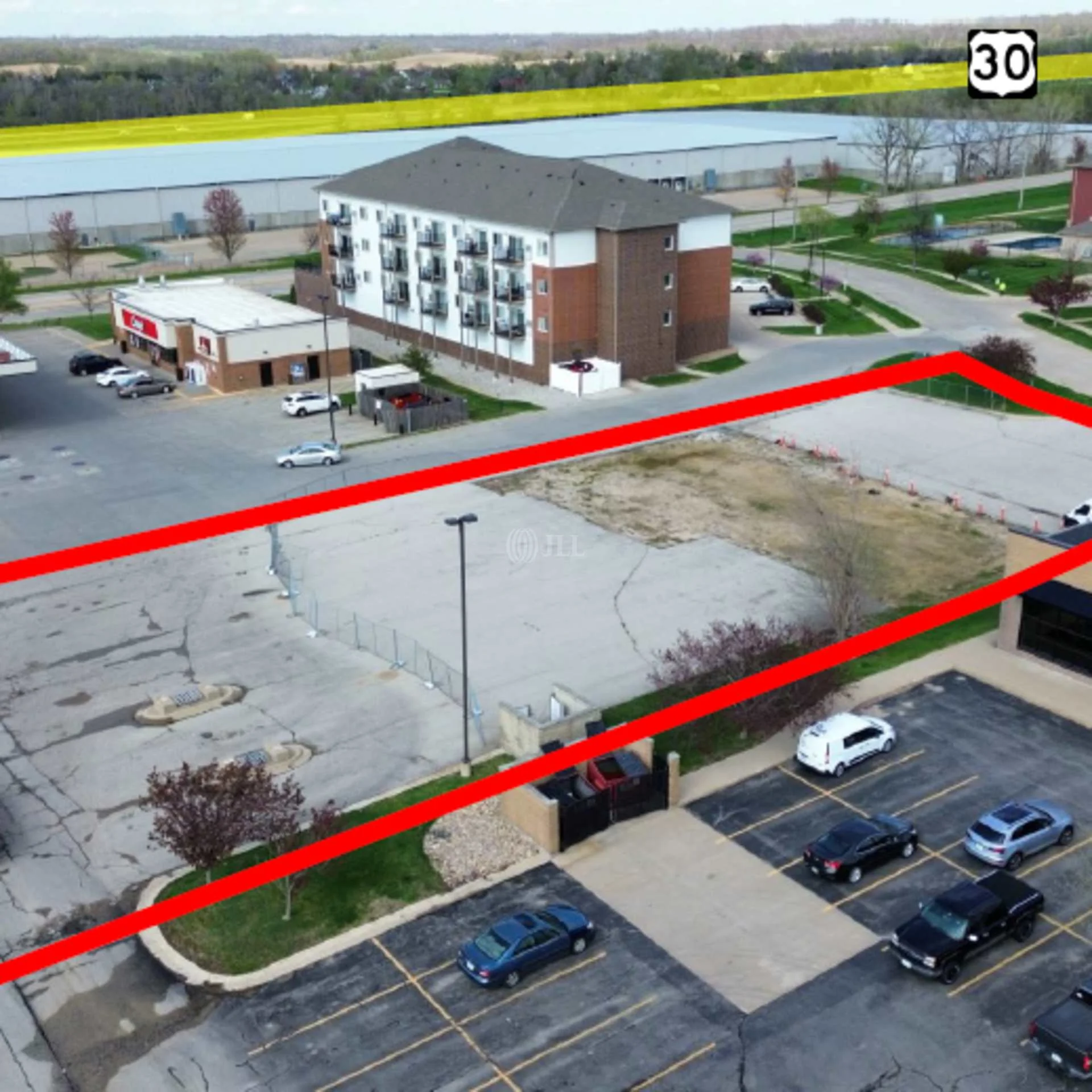 5721 C St SW - photo 2 - Cedar Rapids, IA