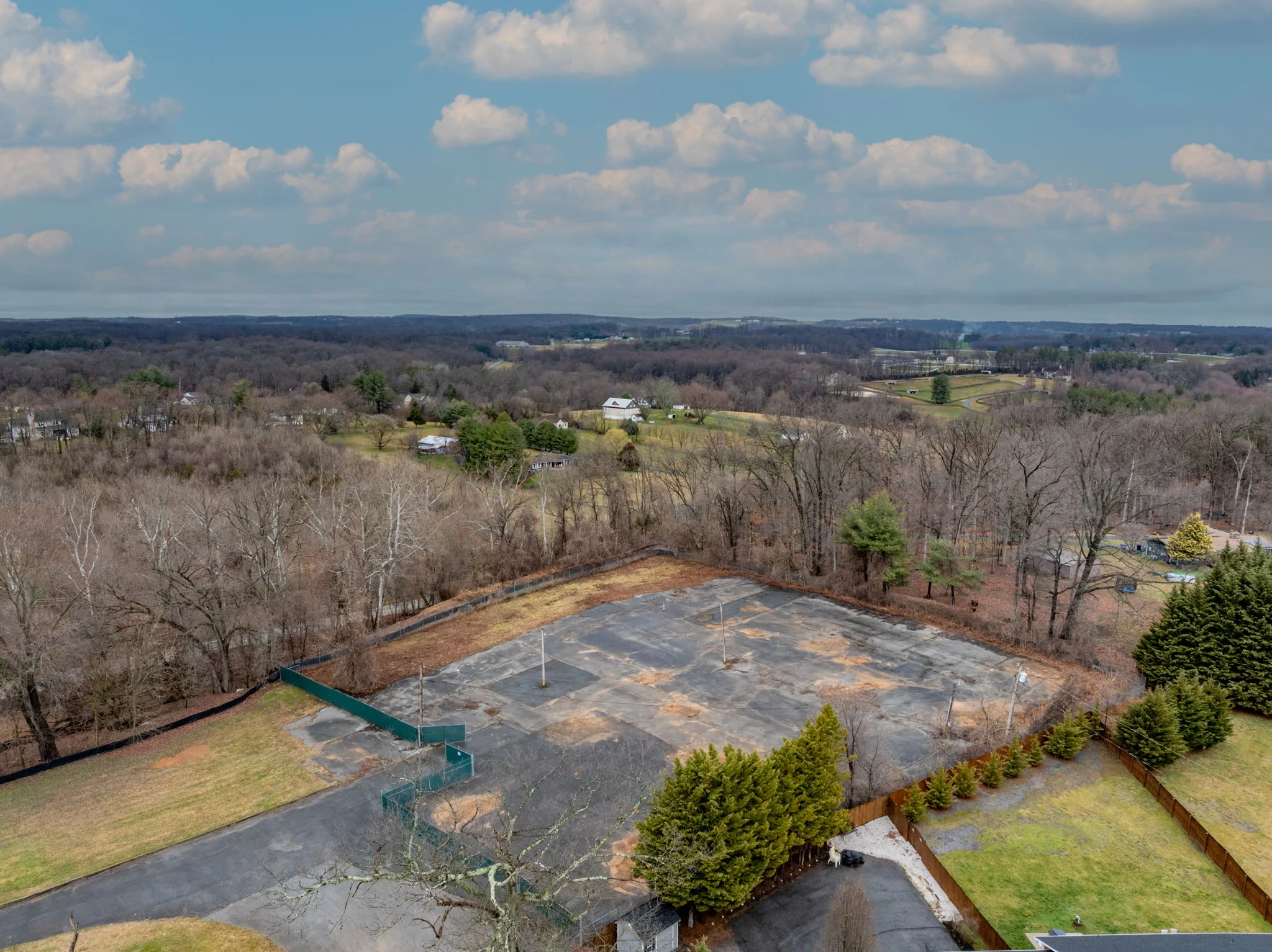 15910 Union Chapel Rd — Sale in Woodbine, MD, photo 1 of 4