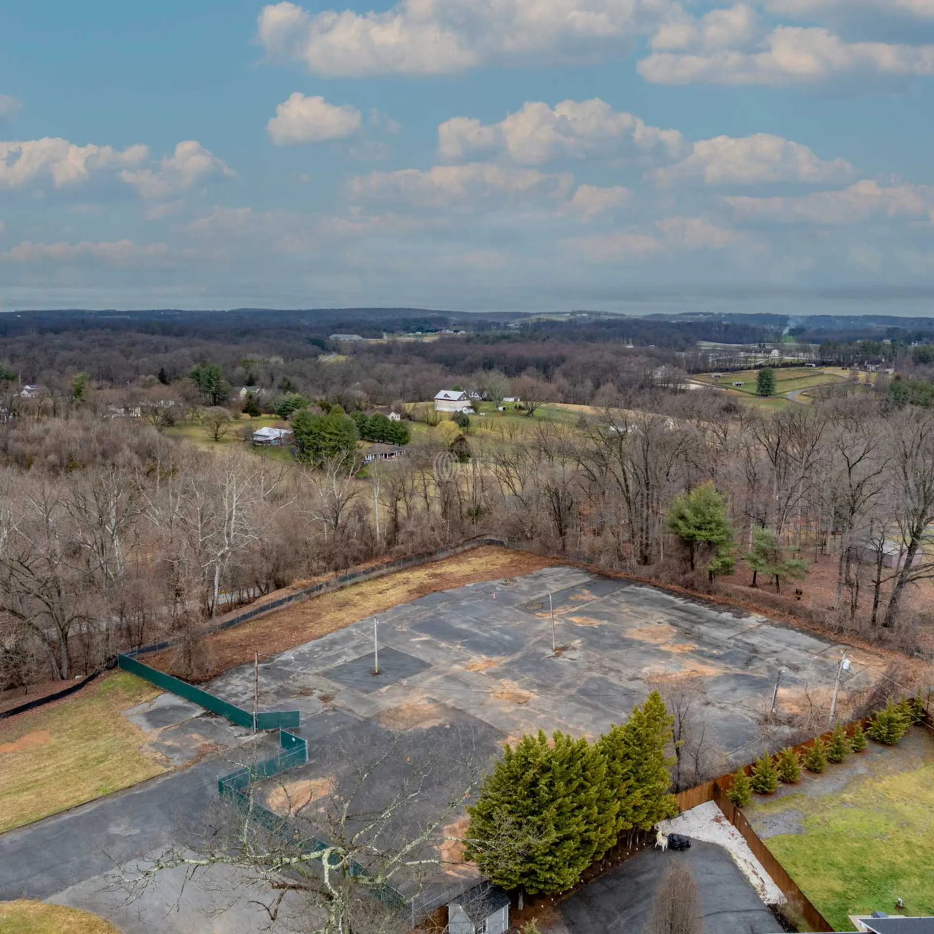 15910 Union Chapel Rd — Sale in Woodbine, MD, photo 2 of 4