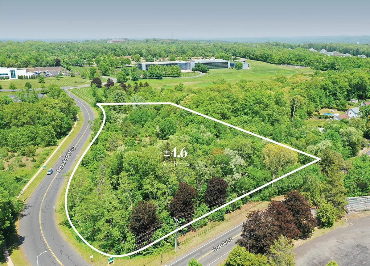 Land in Rocky Hill, CT — Sale in Rocky Hill, CT, photo 1 of 5