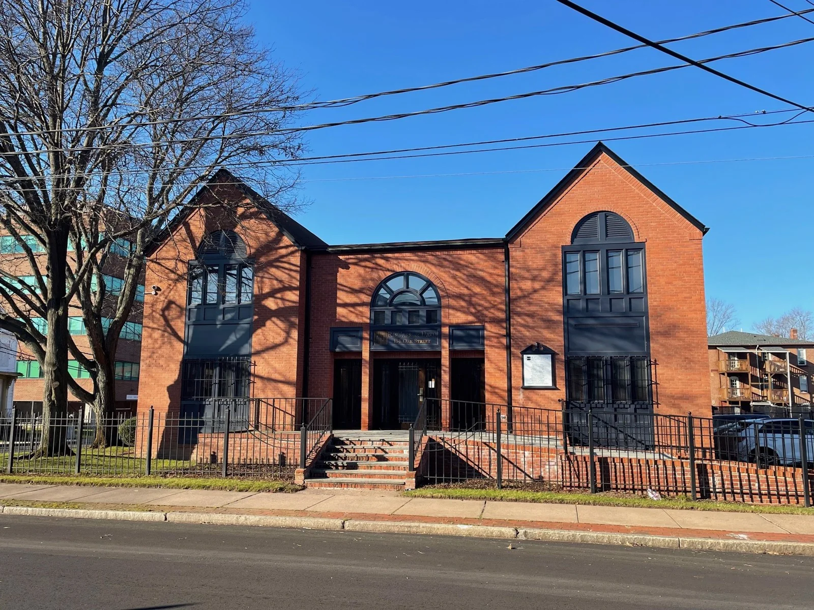Office in Hartford, CT — Sale in Hartford, CT, photo 1 of 6