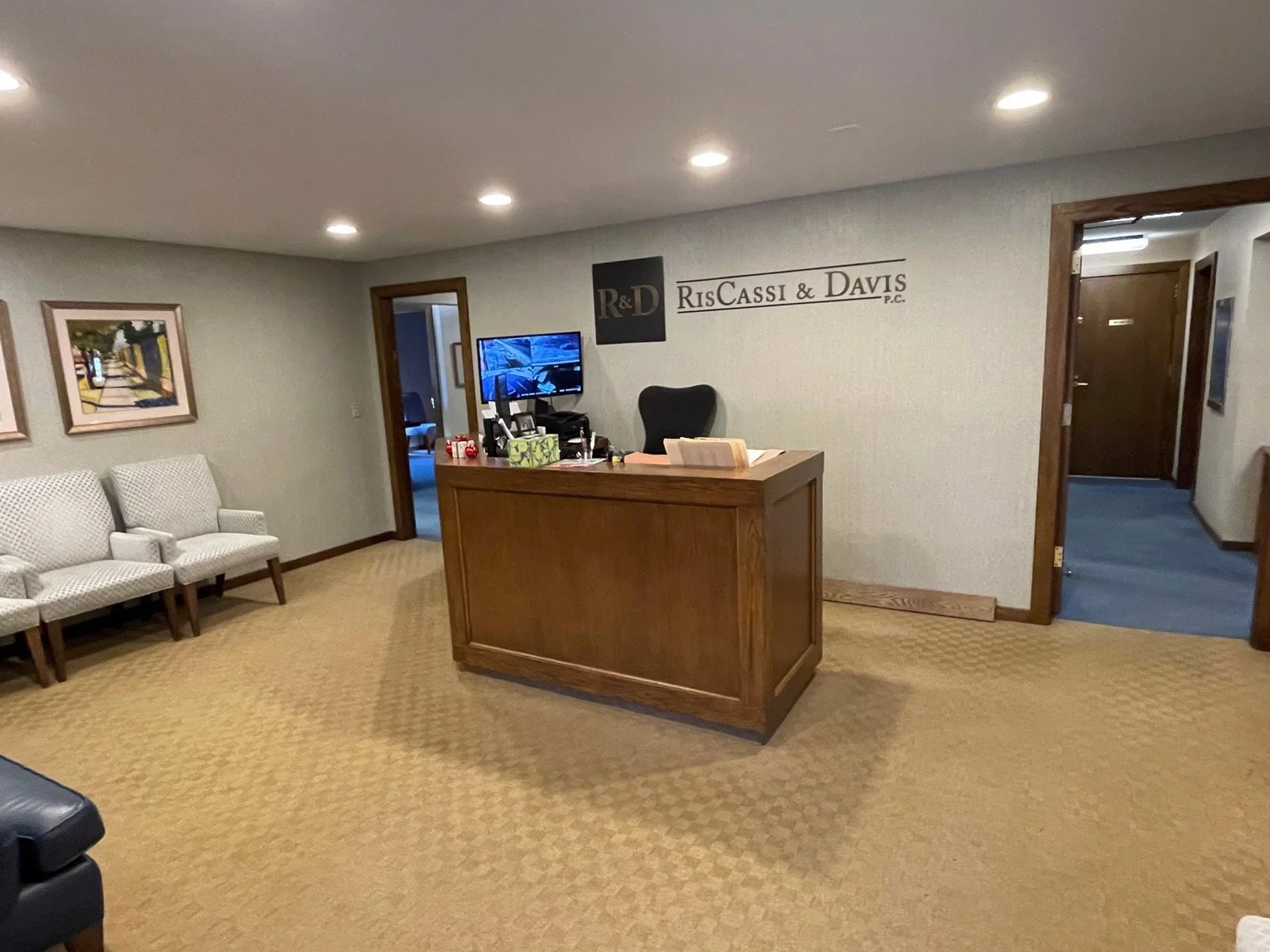 Office in Hartford, CT — Sale in Hartford, CT, photo 2 of 6