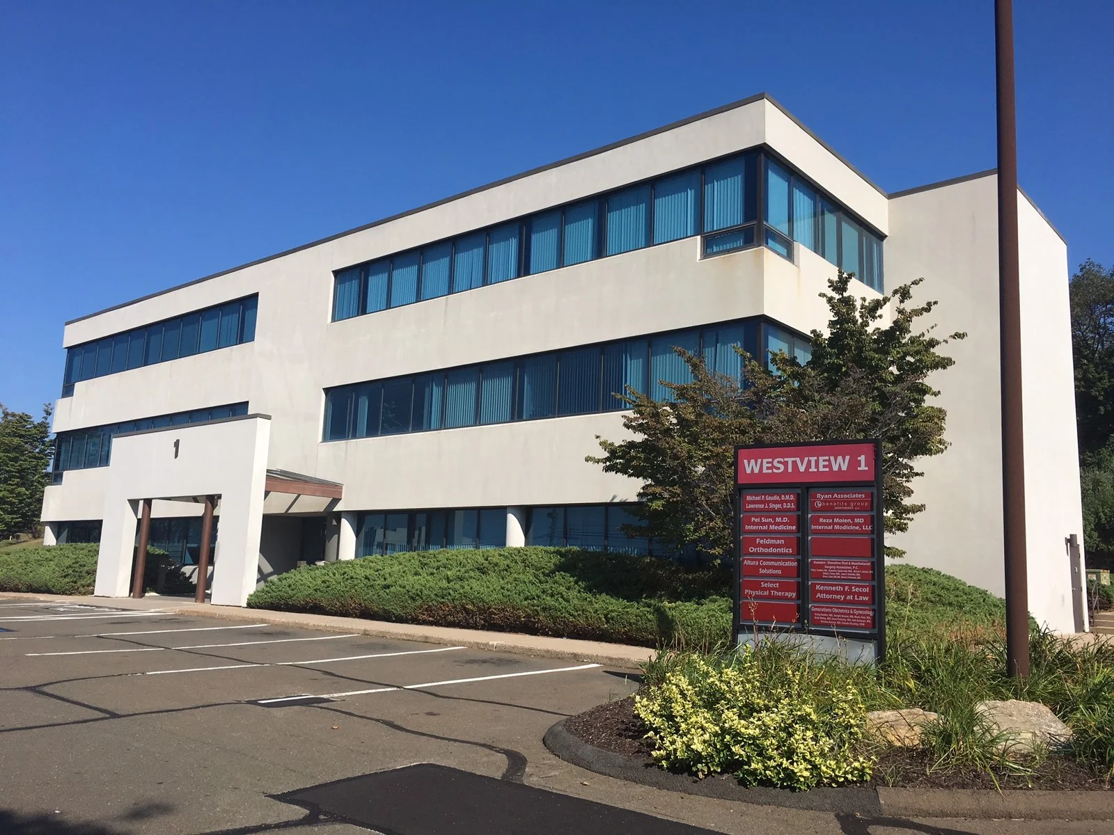 Westview 1 — Lease in Wallingford, CT, photo 1 of 3