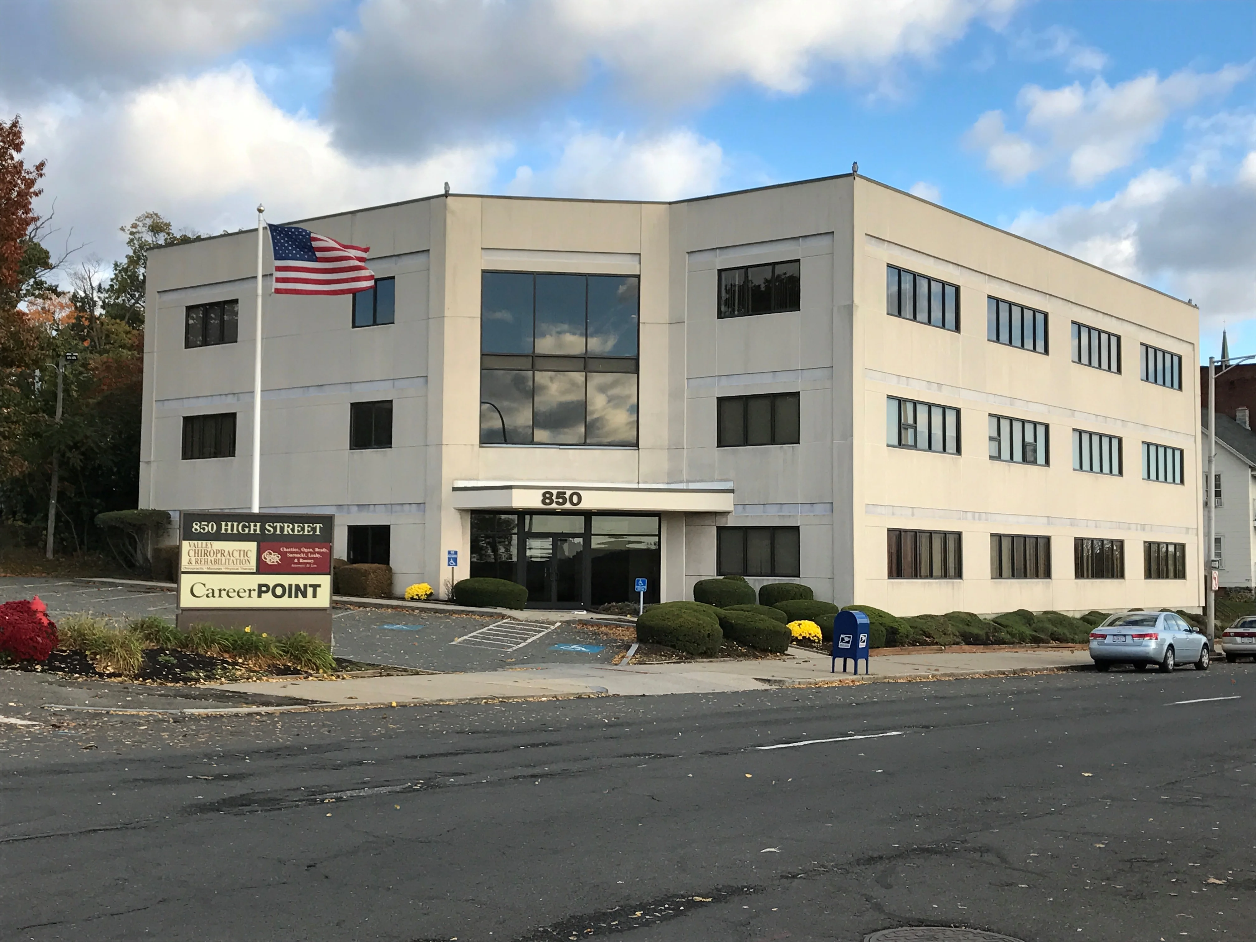 Office in Holyoke, MA — Sale in Holyoke, MA, photo 1 of 1