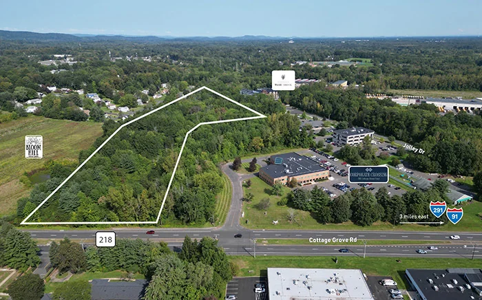 Land in Bloomfield, CT — Sale in Bloomfield, CT, photo 1 of 2