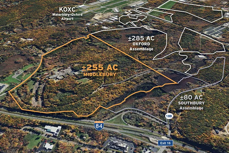 Middlebury Oxford Logistics Center — Sale in Middlebury, CT, photo 1 of 2