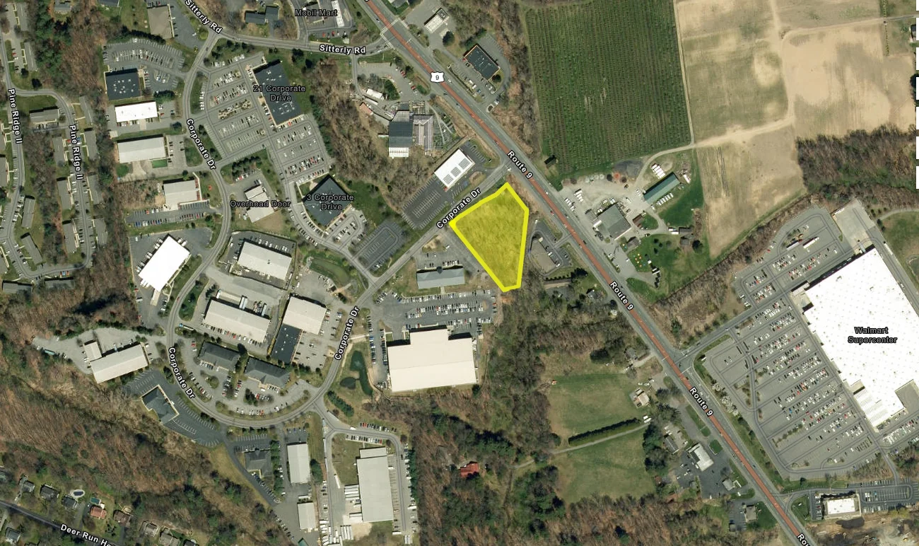 Land in Halfmoon, NY — Sale in Halfmoon, NY, photo 3 of 5