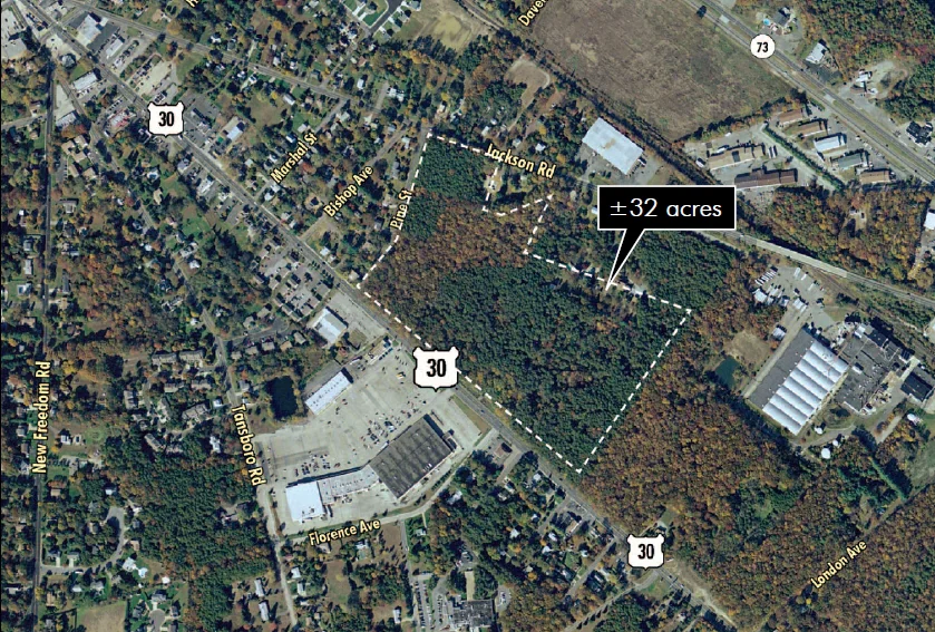 White Horse Pike — Sale in Berlin, NJ, photo 1 of 1