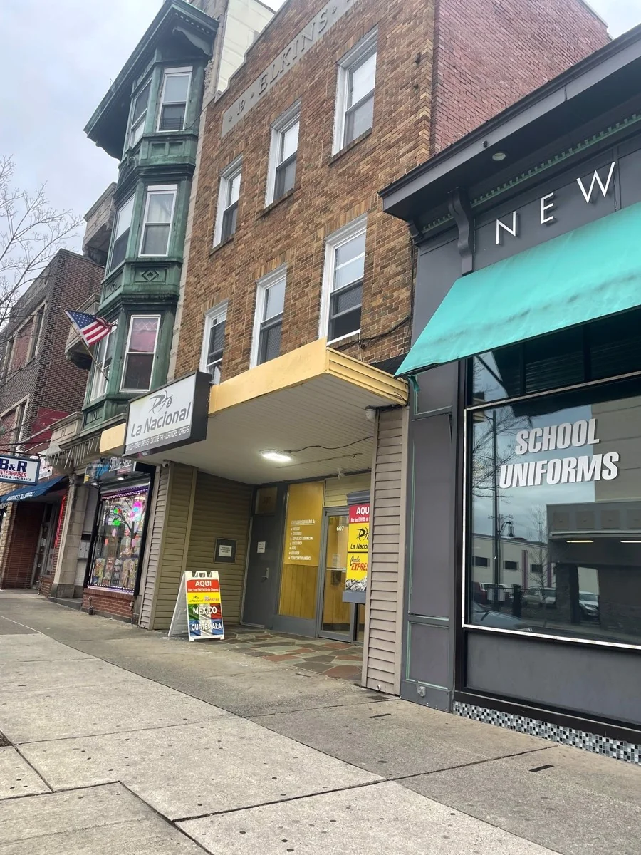 Retail in Allentown, PA — Sale in Allentown, PA, photo 1 of 3