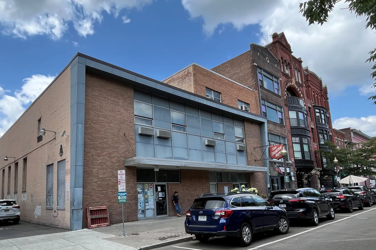 127 Washington St — Sale in Binghamton, NY, photo 1 of 5