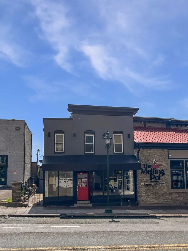 Retail in Towson, MD — Sale in Towson, MD, photo 1 of 2