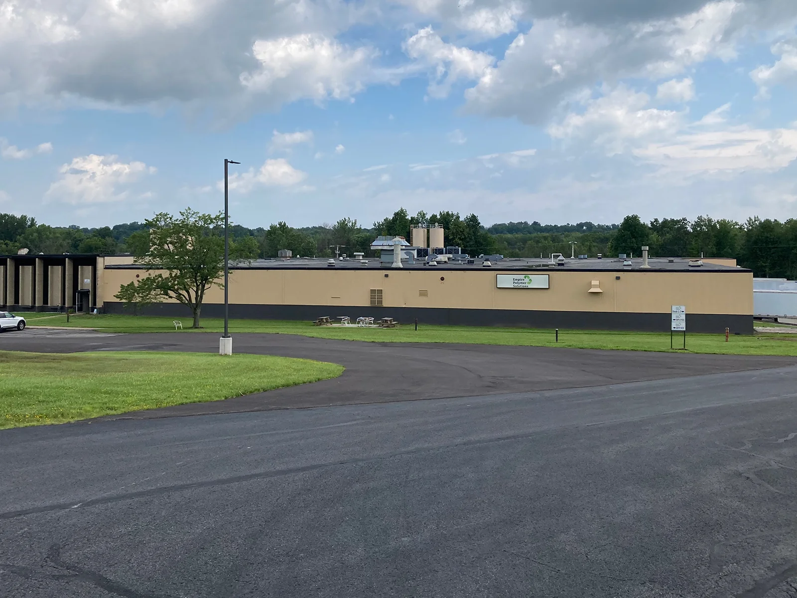 Industrial in Baldwinsville, NY — Sale in Baldwinsville, NY, photo 1 of 8